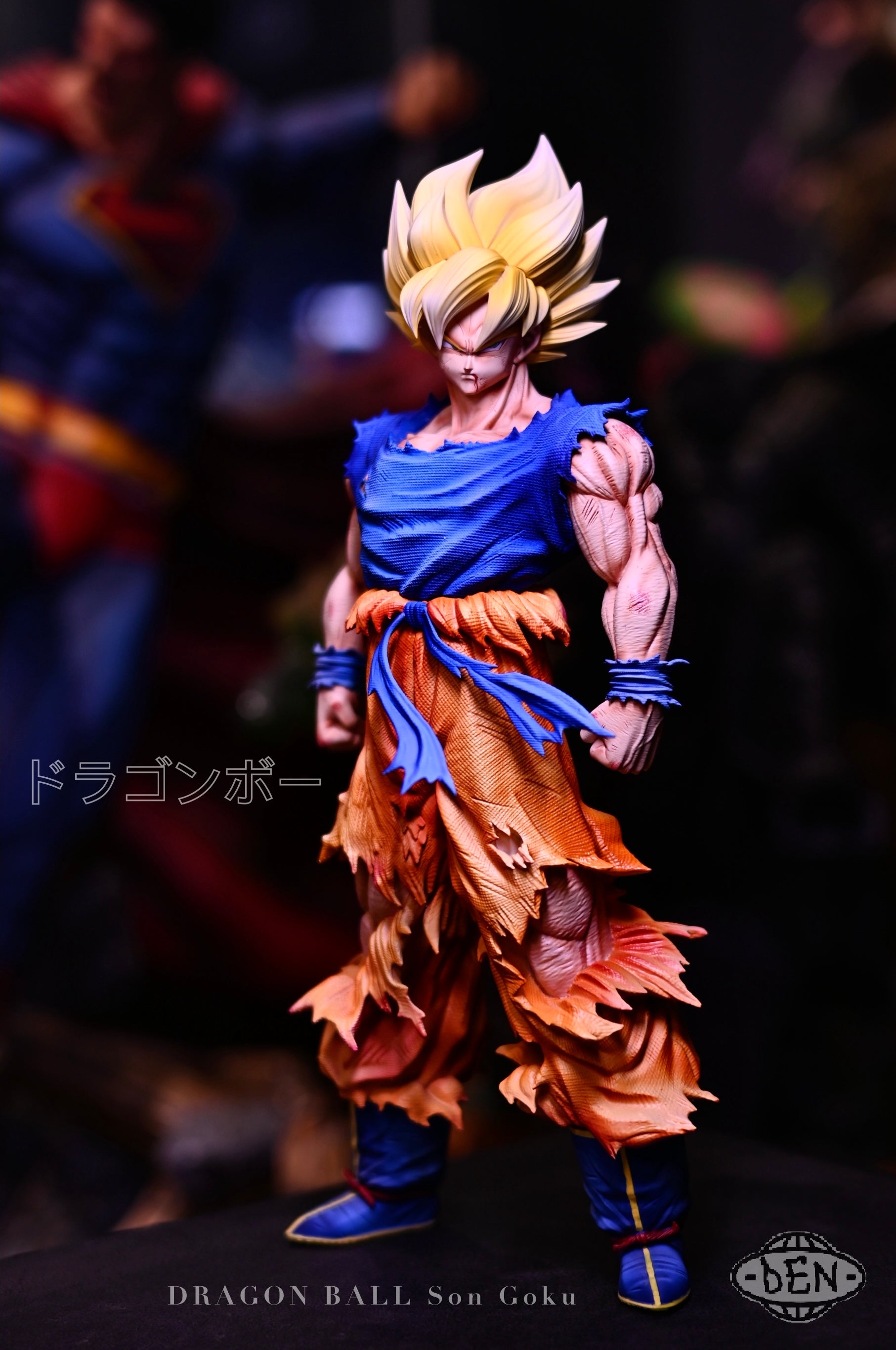 Den Studio - Super Saiyan Goku [First Super]