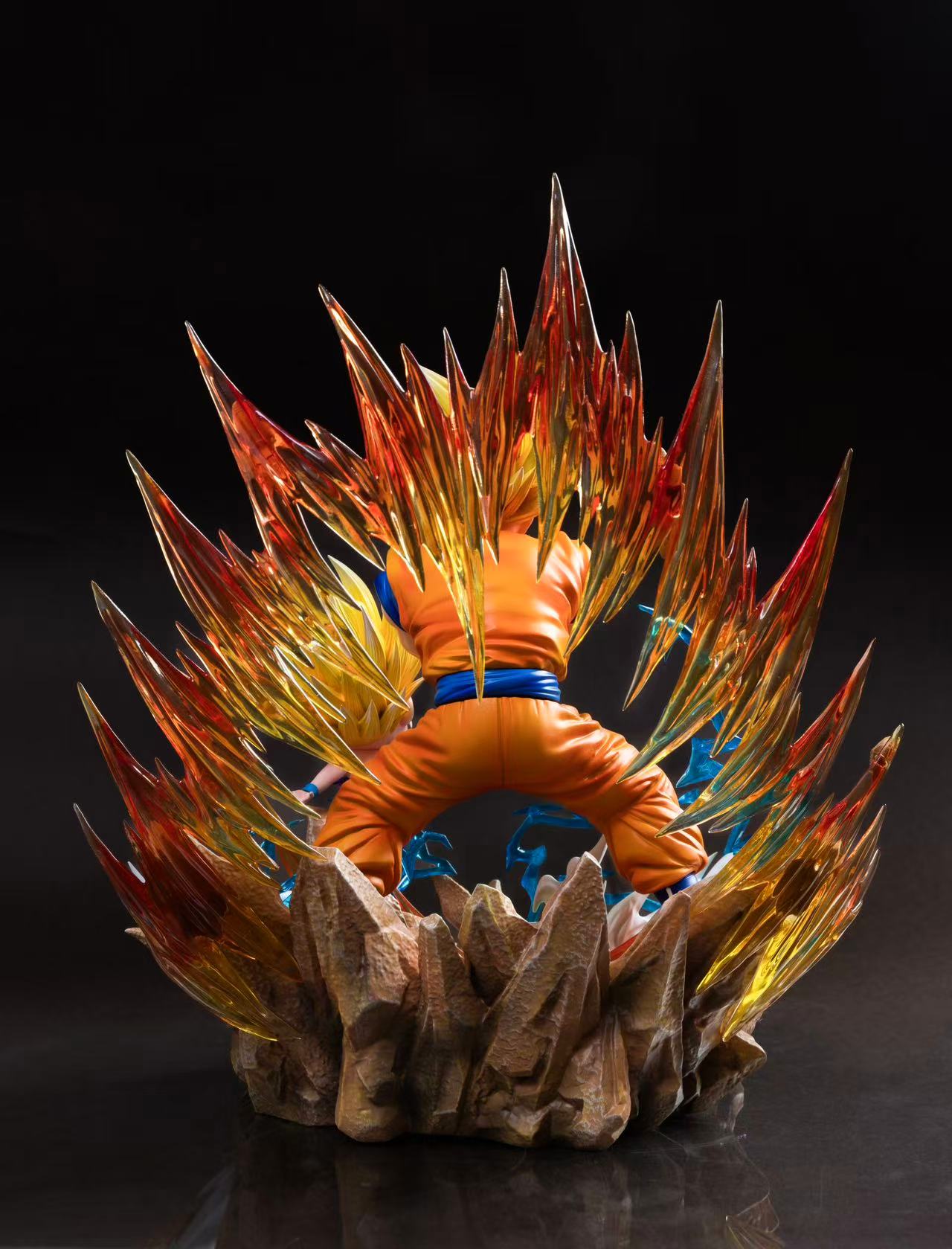 Mian Hua Tang - Shinnosuke Nohara X Nohara Hiroshi COS Dragon Ball Father-Son Wave