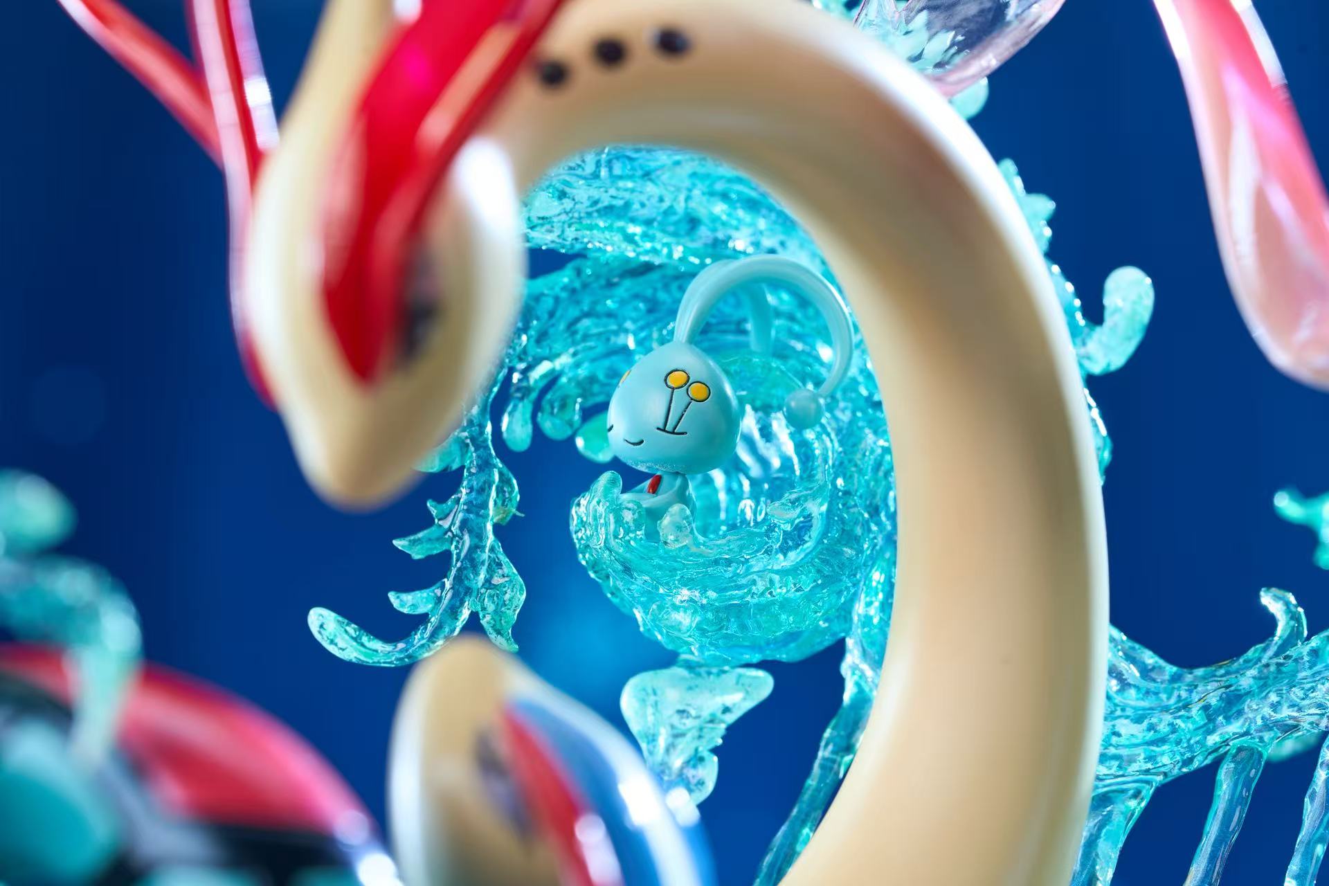 Raven Studio X Kipi Studio - Milotic Ecology