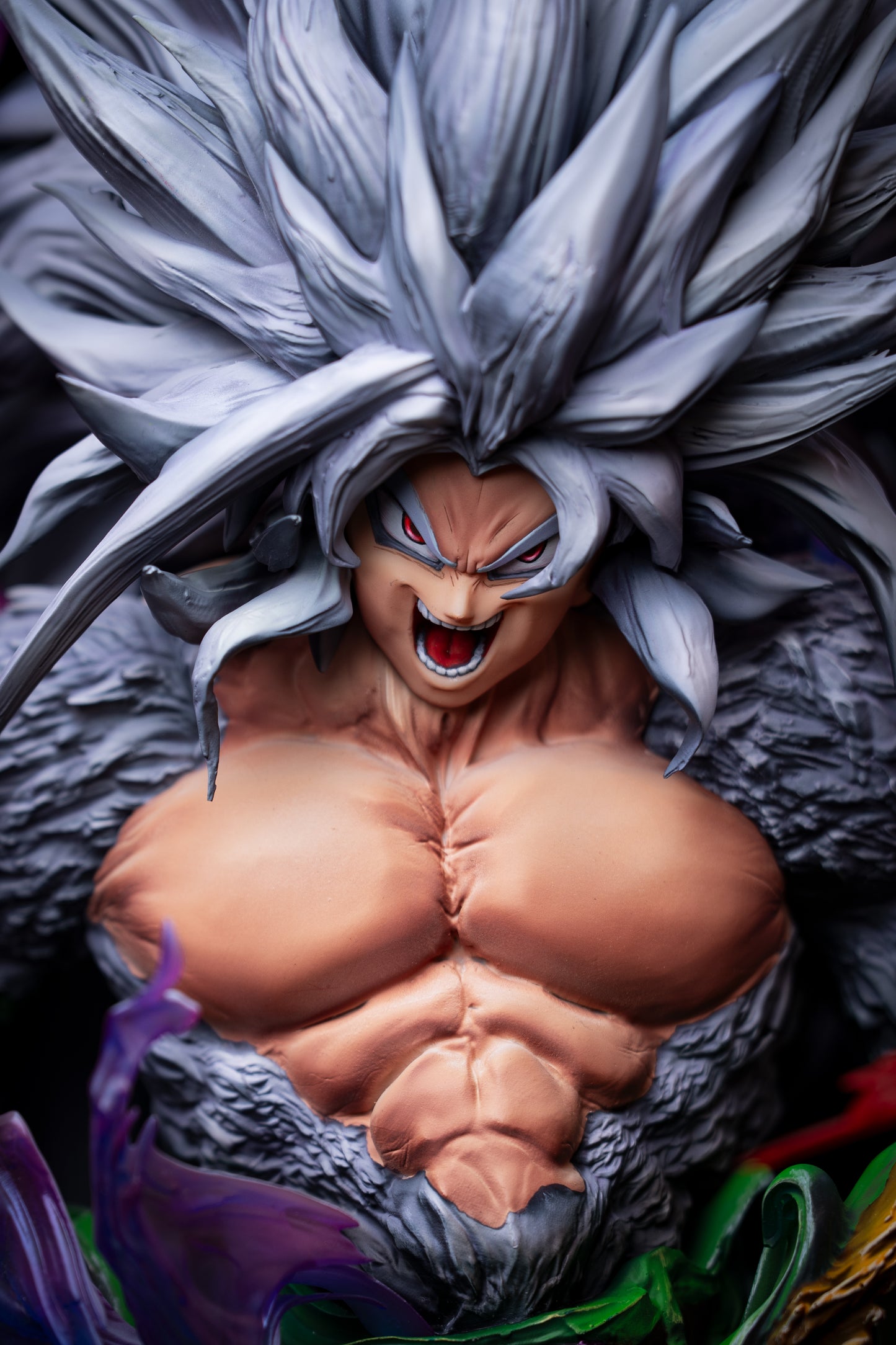 Iron Curtain Studio - Son Goku Super Saiyan [4 Variants]
