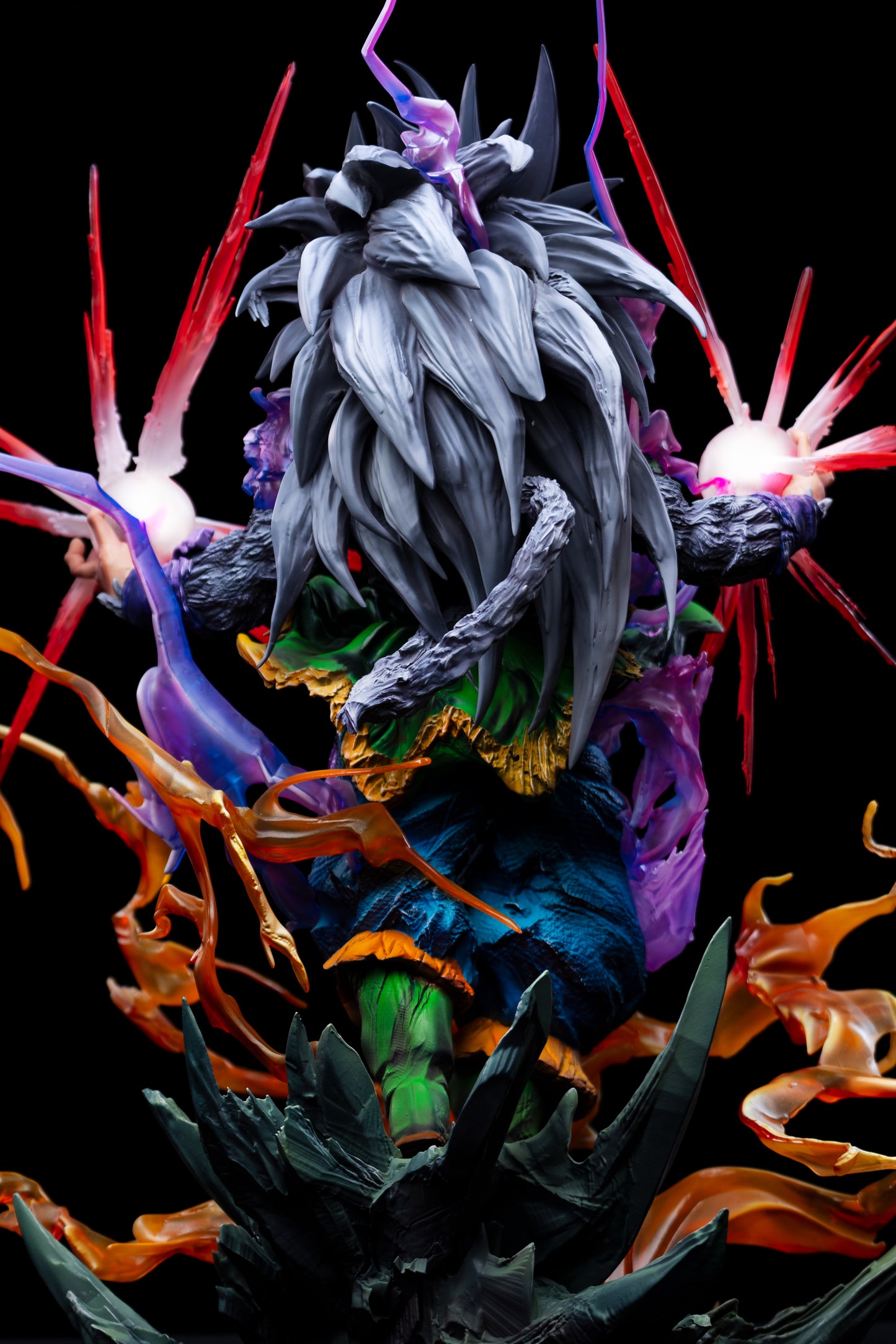 Iron Curtain Studio - Son Goku Super Saiyan [4 Variants]