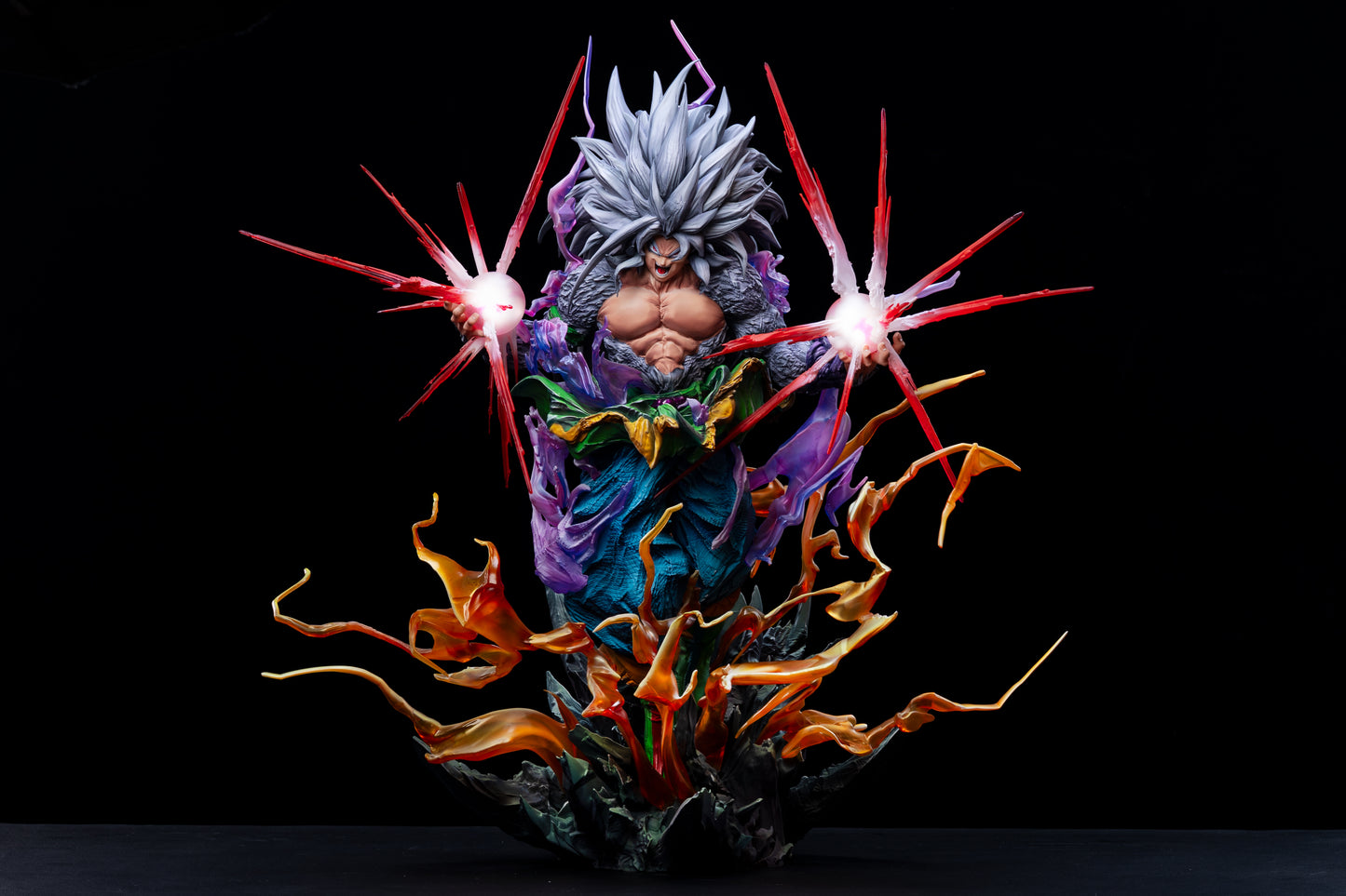 Iron Curtain Studio - Son Goku Super Saiyan [4 Variants]