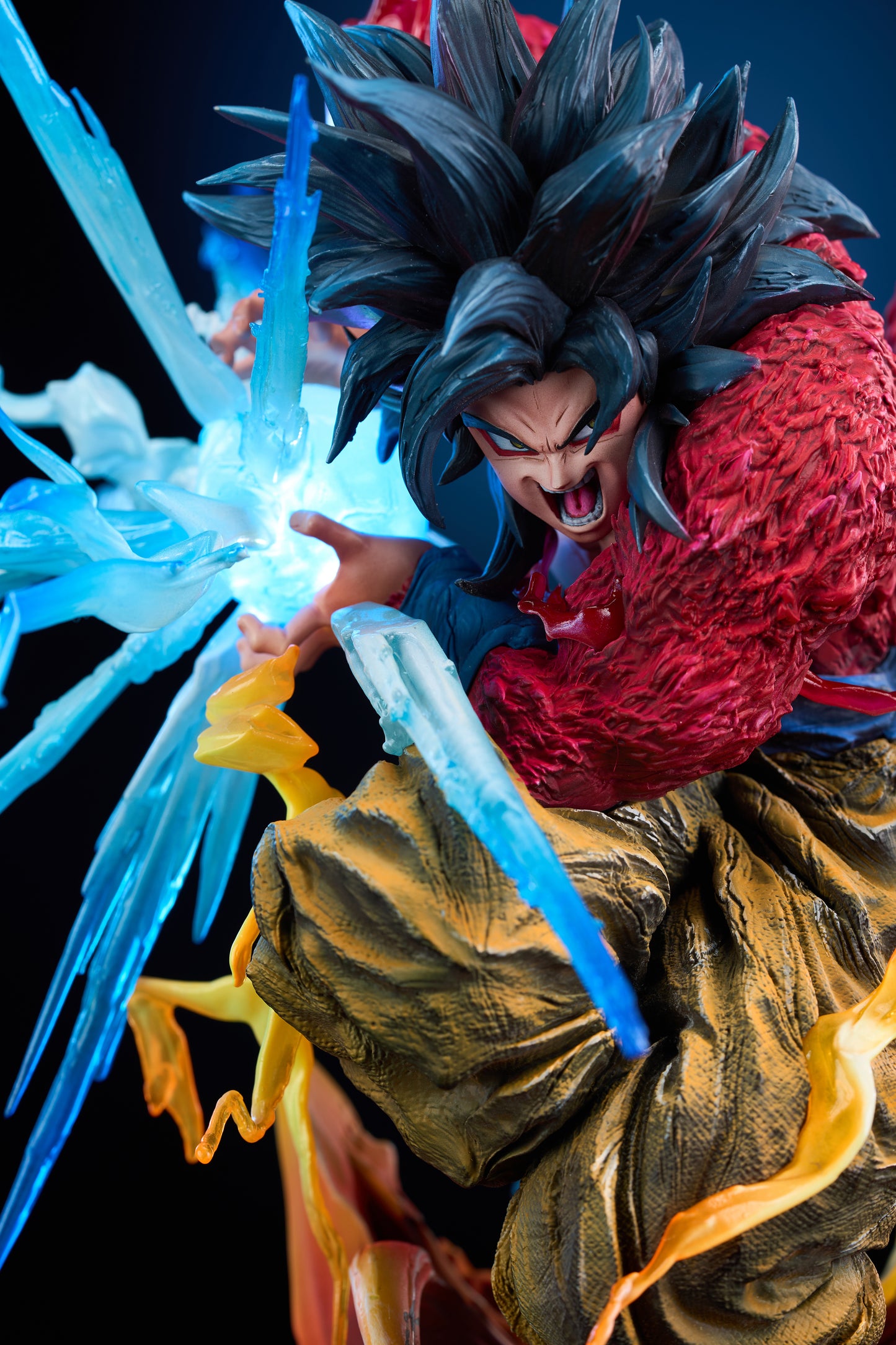 Iron Curtain Studio - Son Goku Super Saiyan [4 Variants]