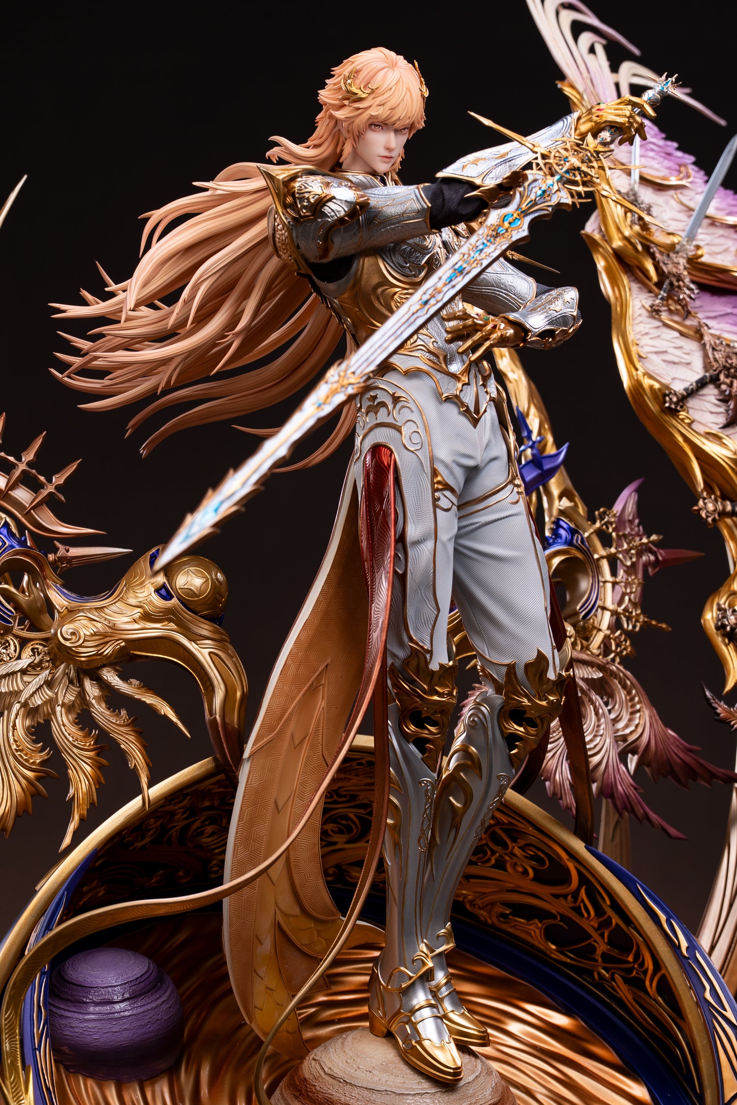 Shi Yue Wu Tong Studio - Long Haochen [Licensed]