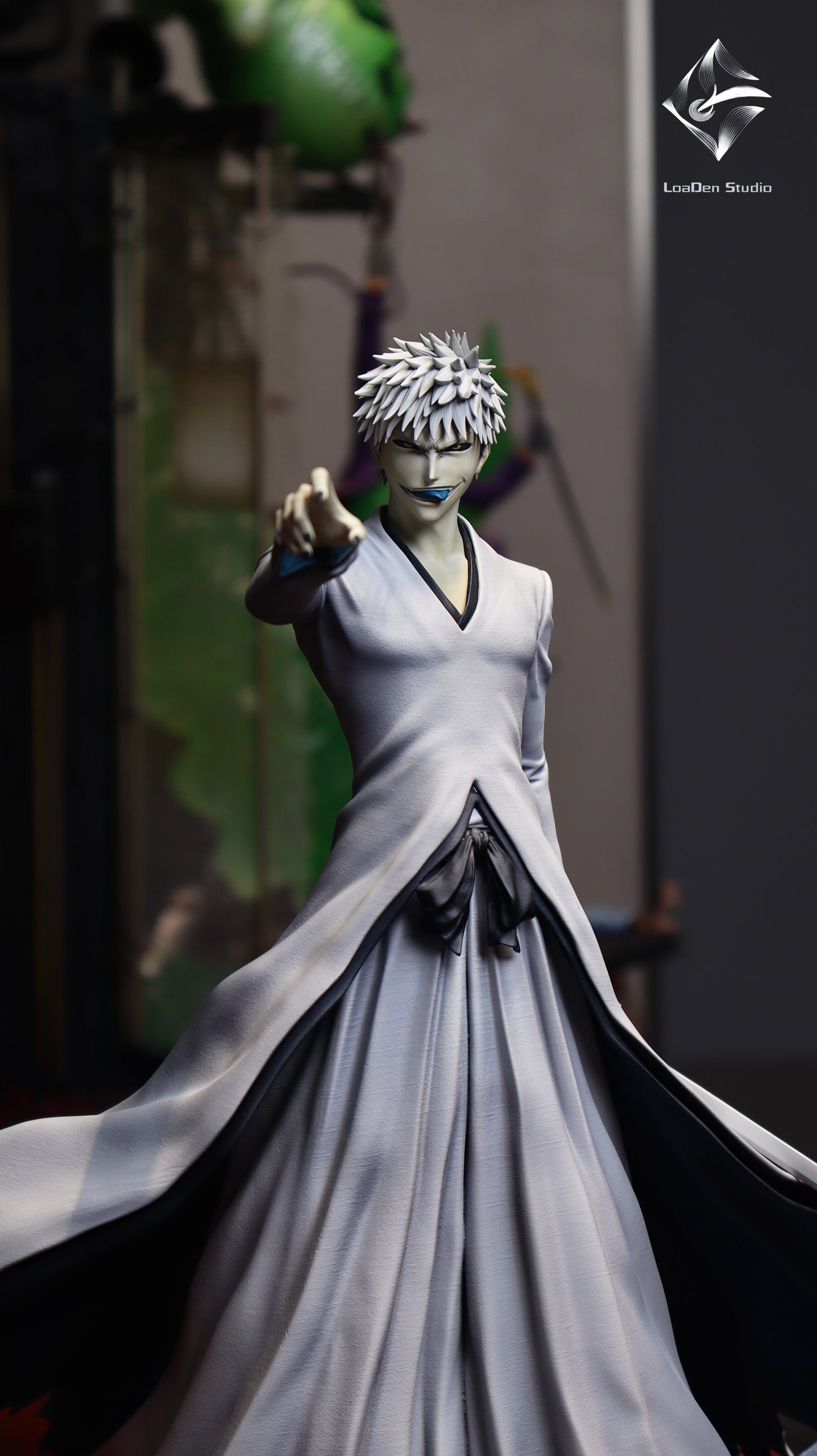 LoaDen Studio - Zangetsu [2 Variants]