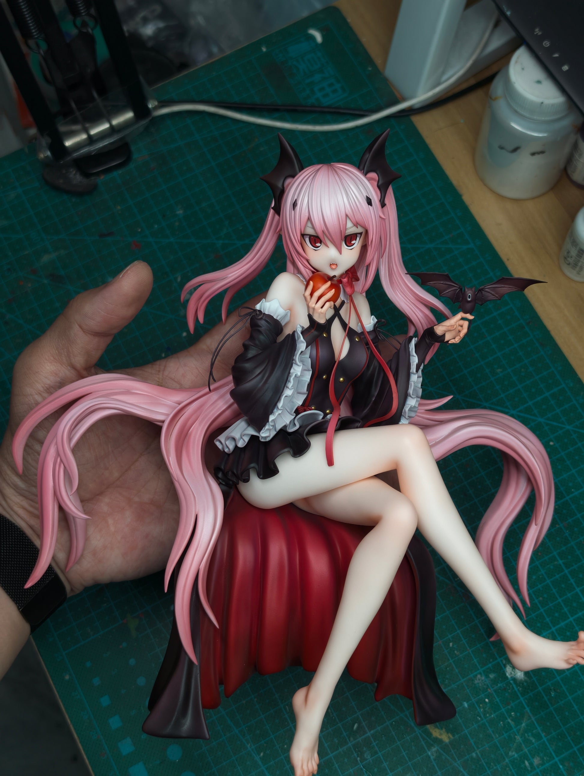 Hui Man Studio - Seraph of the End