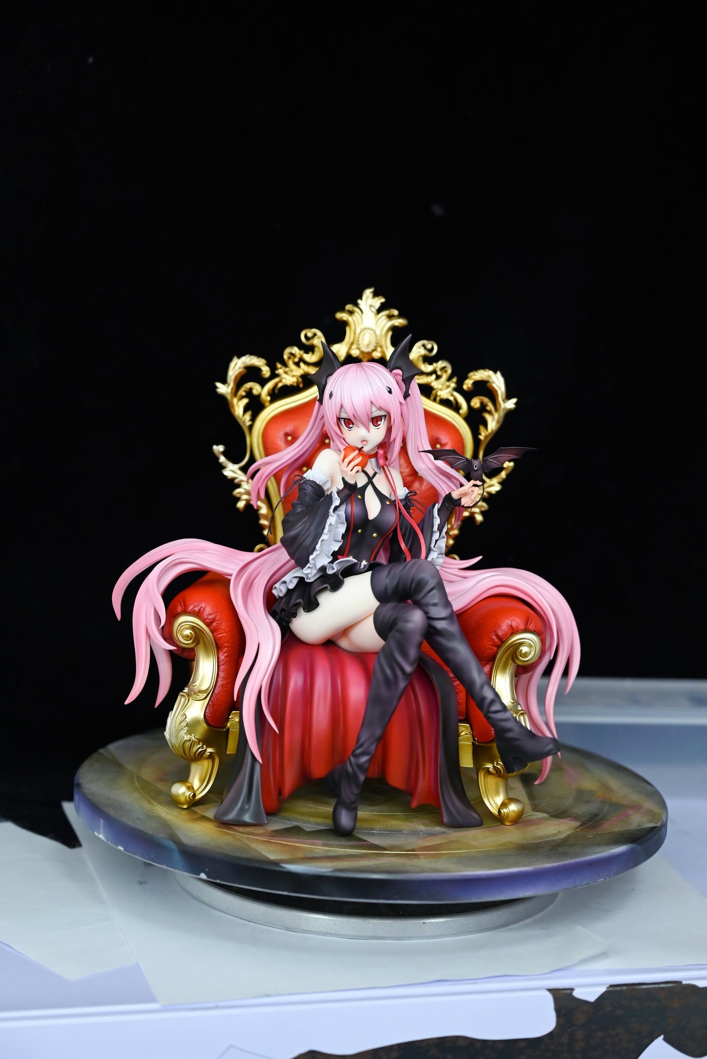 Hui Man Studio - Seraph of the End