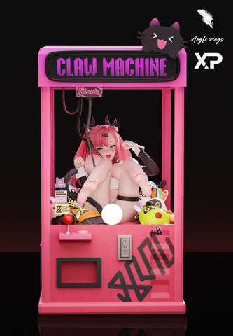 XP Studio x Angle Wings Studio - Nicole Demara Claw Machine 