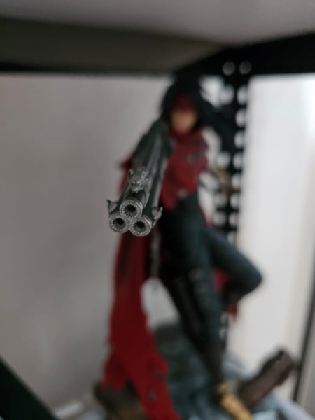 Solar Studio - Vincent Valentine