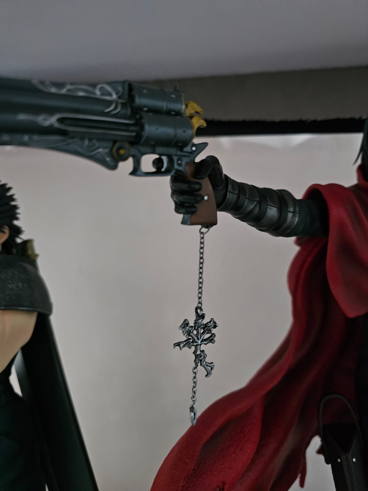 Solar Studio - Vincent Valentine