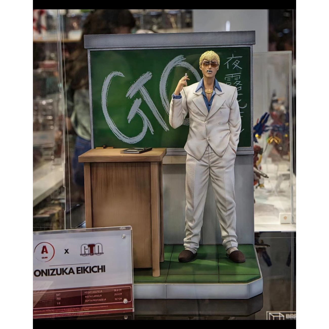 Akihabara Club - Eikichi Onizuka [Licensed]