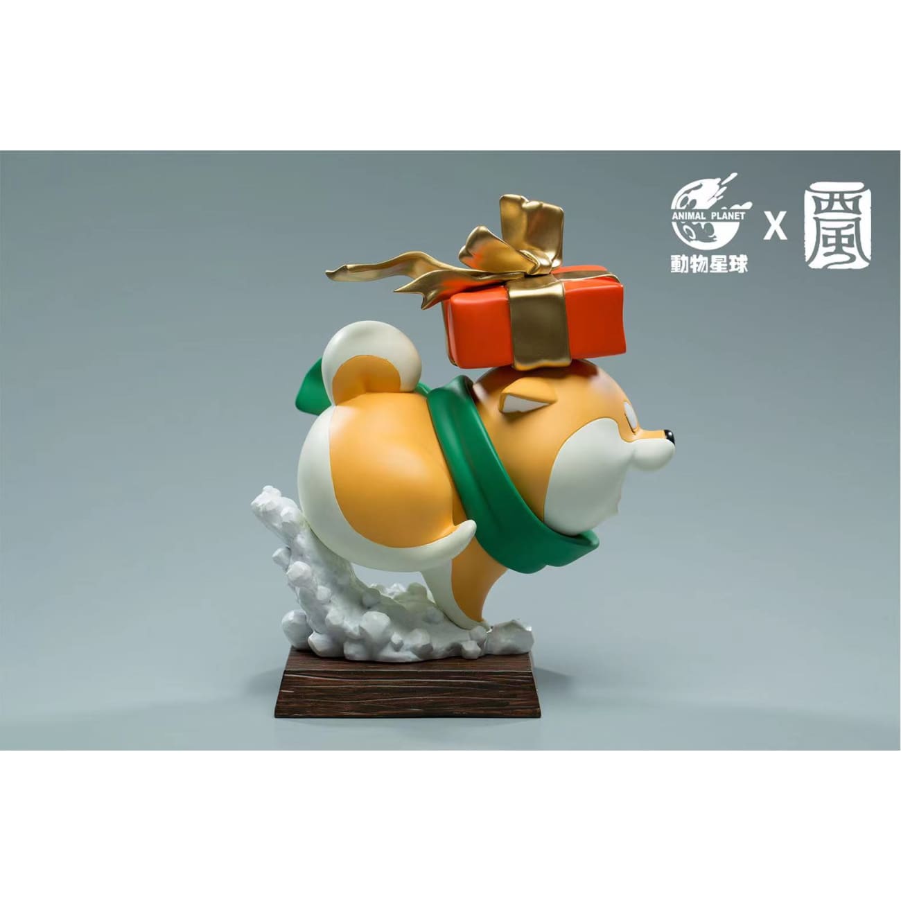 Animal Planet x Xifeng - Corgi’s Christmas
