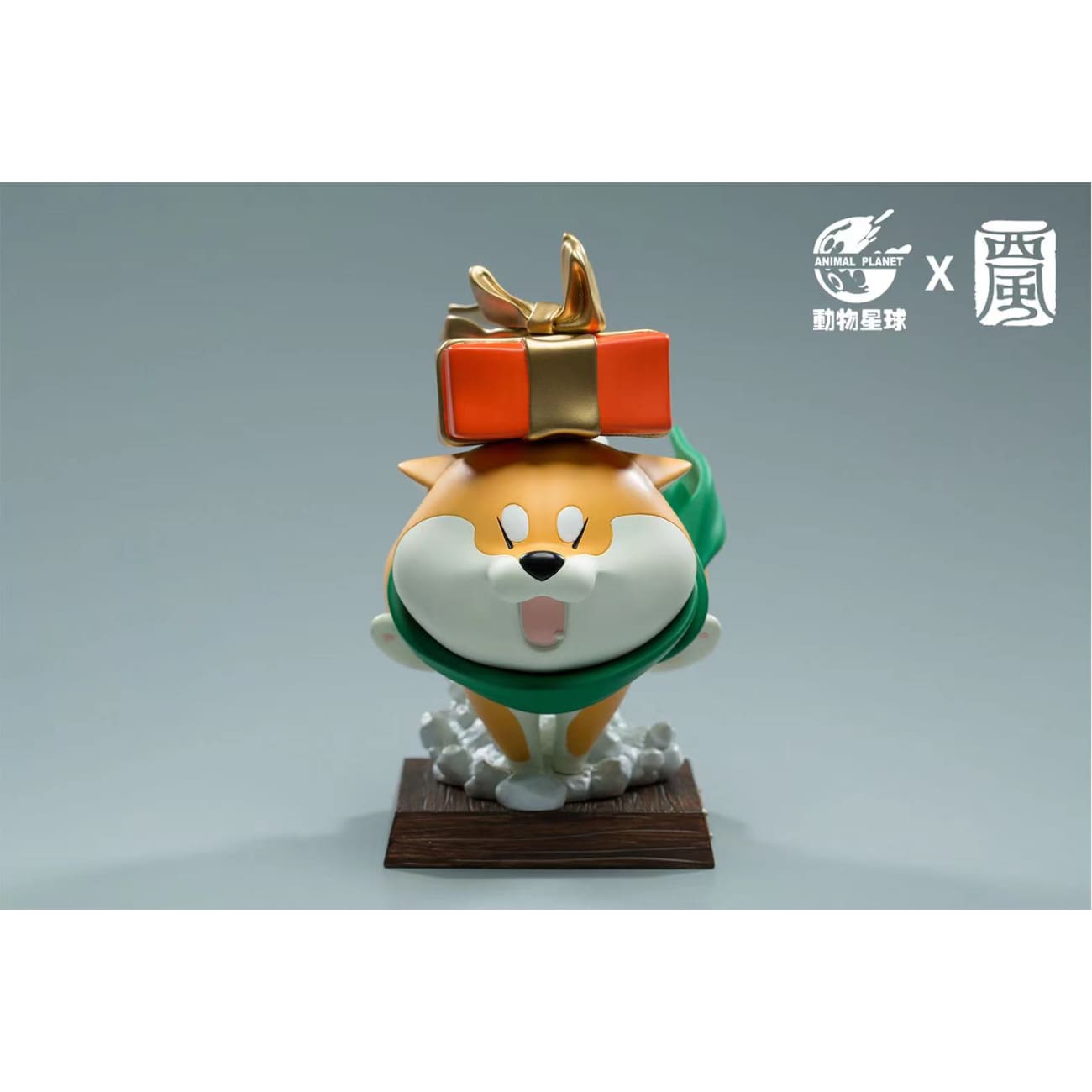 Animal Planet x Xifeng - Corgi’s Christmas
