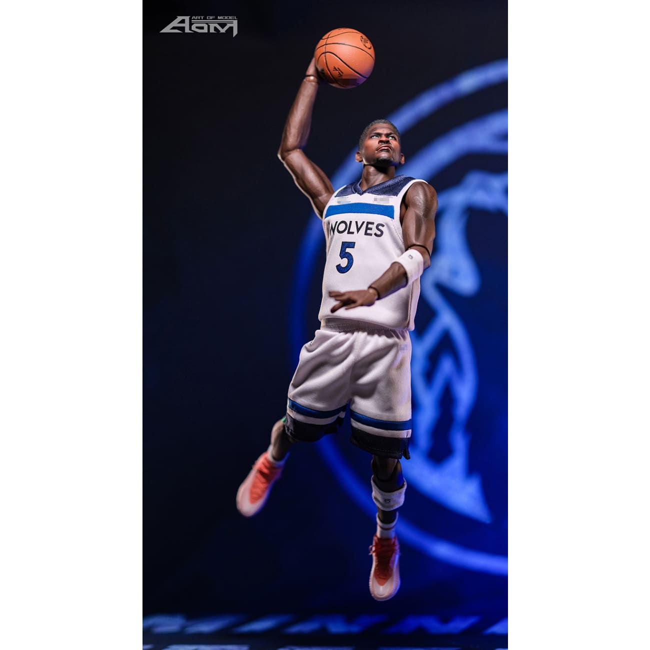 Aom Studio - Anthony Edwards