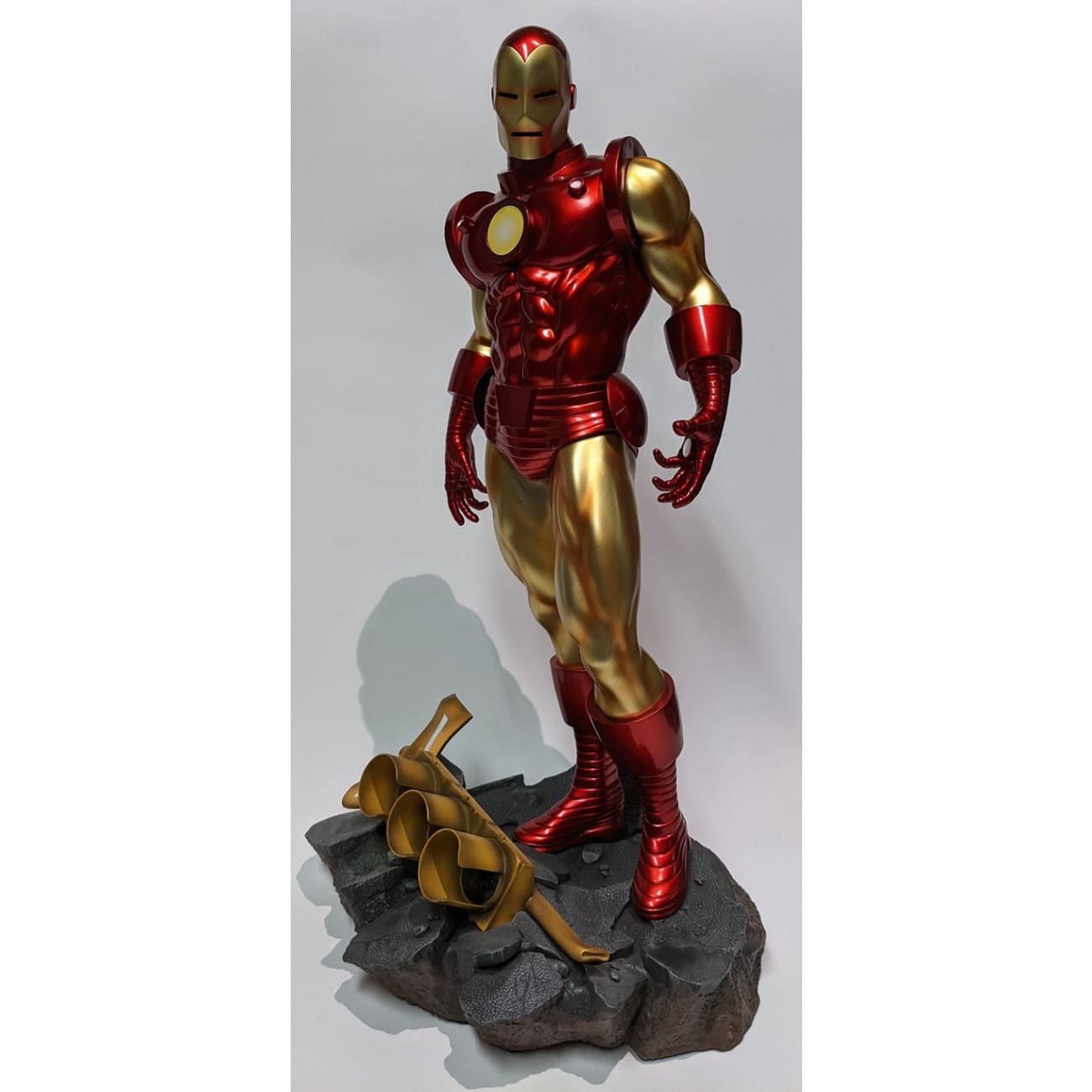 Arkham Studio - Alex Ross Style Iron Man [1/4 scale] 