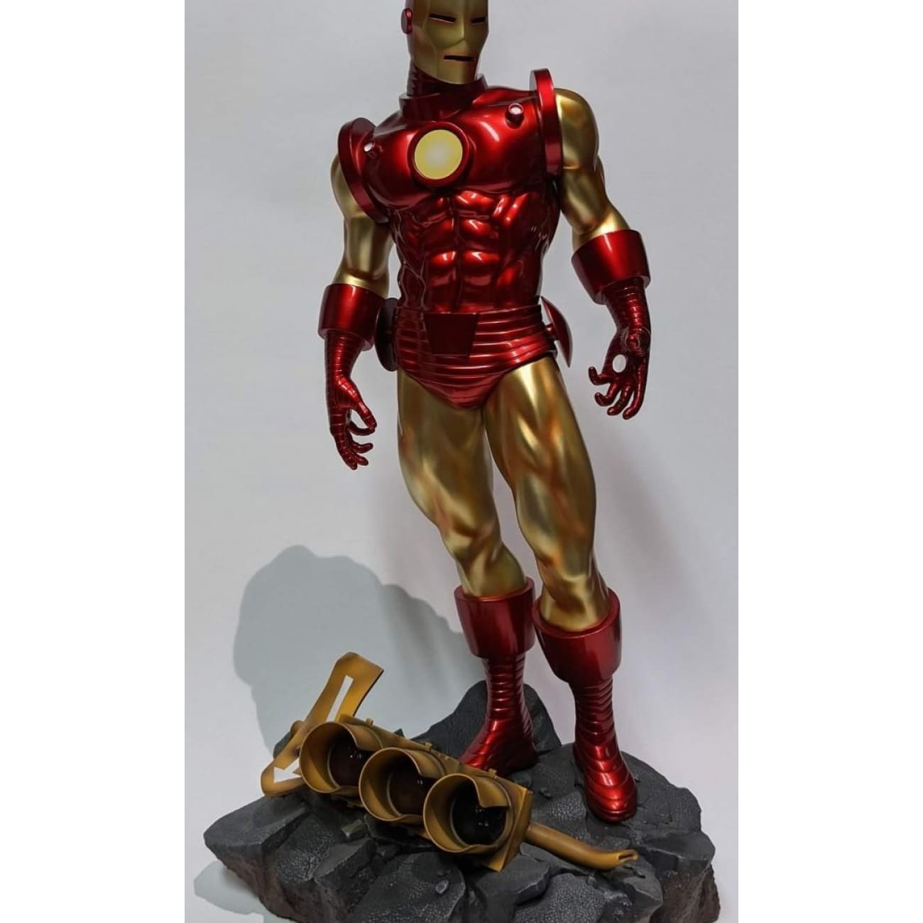 Arkham Studio - Alex Ross Style Iron Man [1/4 scale] 