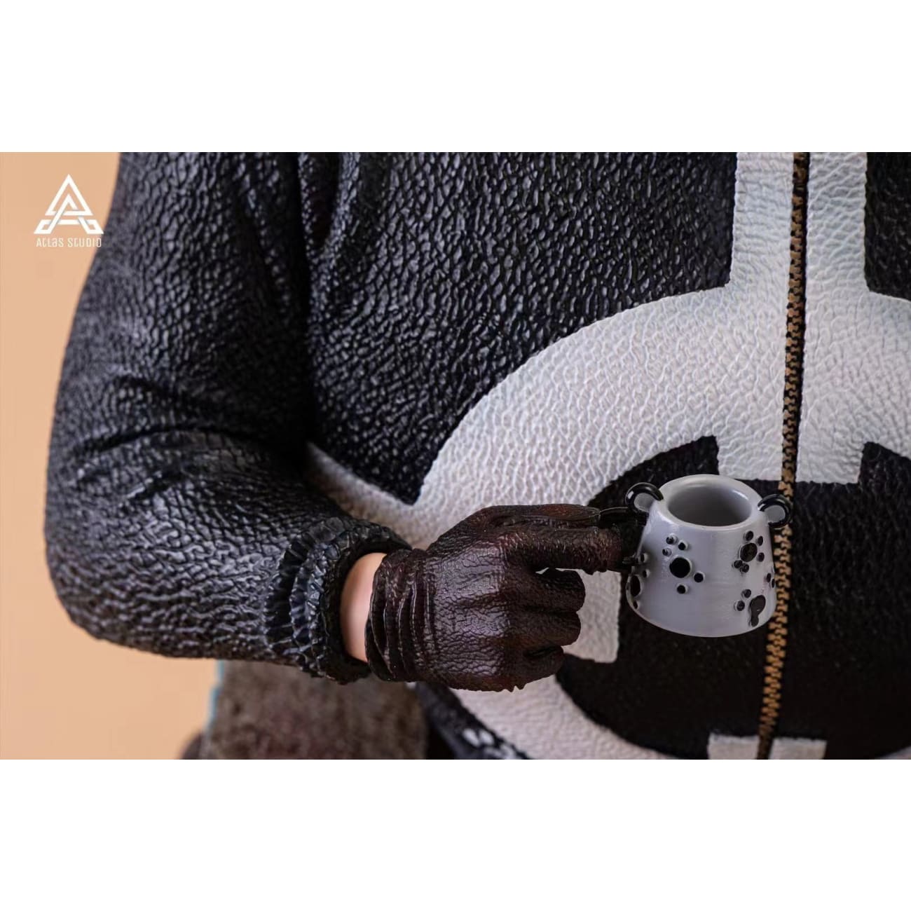 Atlas Studio - Bartholomew Kuma