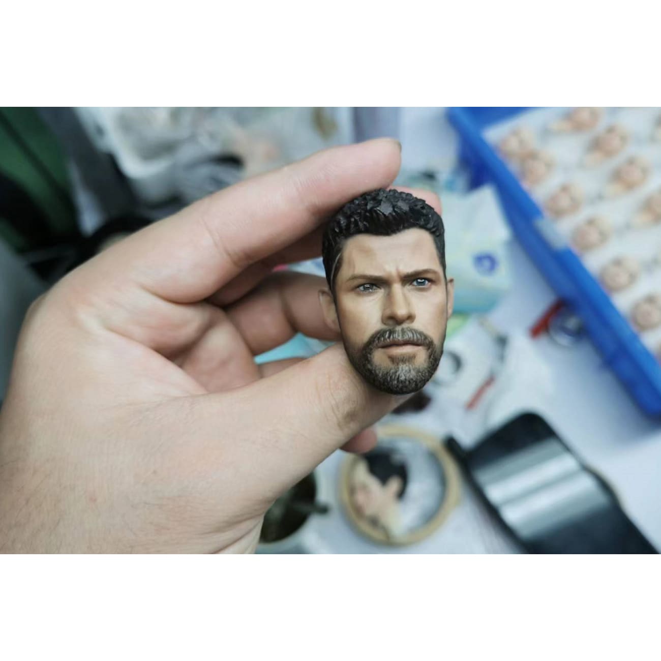B Boy Studio / WanWu Studio - Christopher Hemsworth 