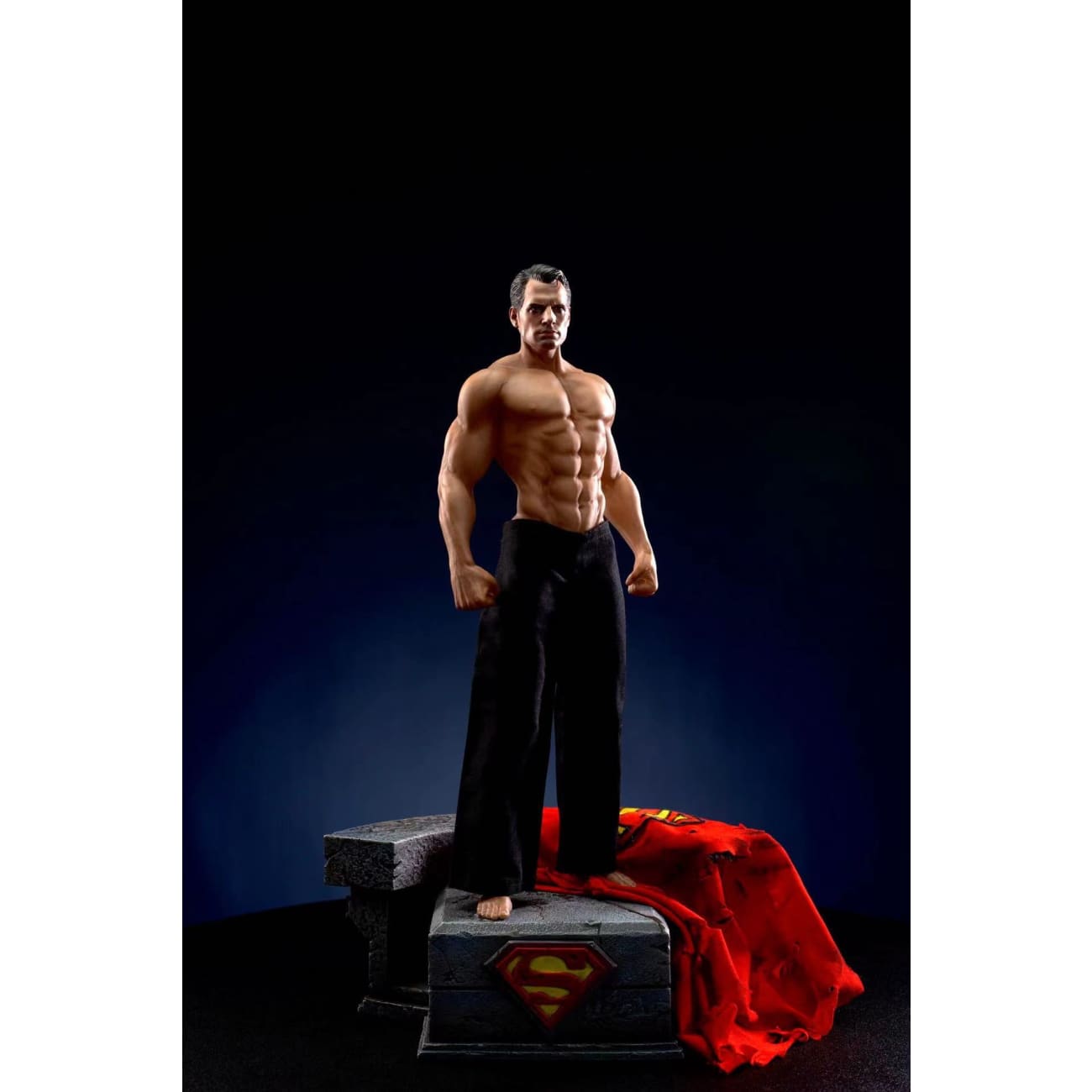 Banana Studio - Superman Henry Cavill [Cast Off][2 Variants]