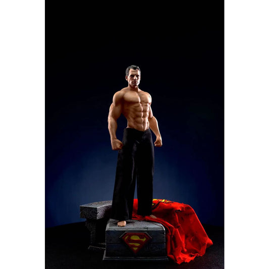 Banana Studio - Superman Henry Cavill [Cast Off][2 Variants]