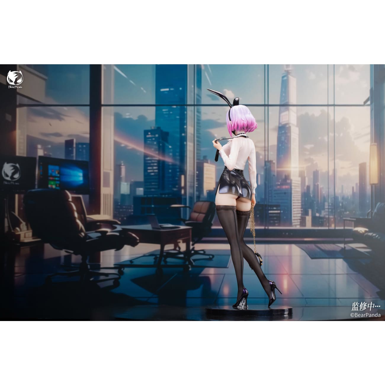 BearPanda &YD Studio - Bunny Girl Figure