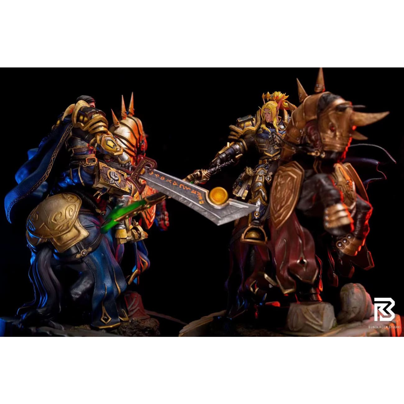 Black Rock Studio - T6 Raid Lightbringer Raiment [4 Variants]
