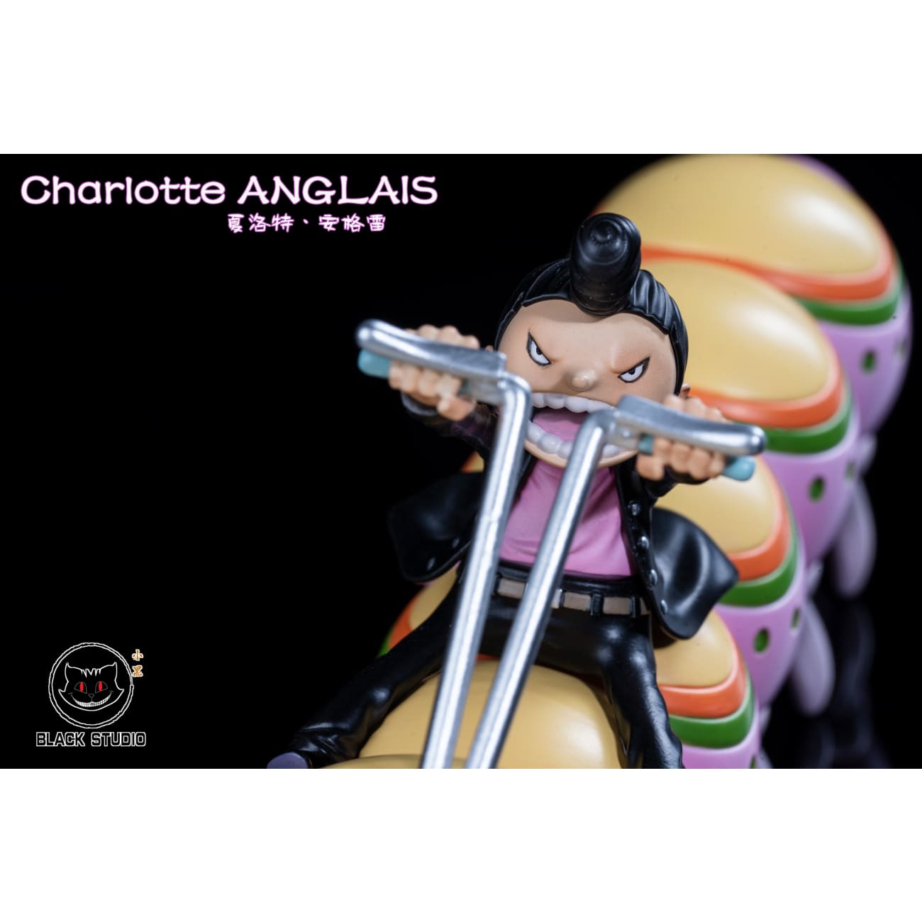 Black Studio - Charlotte Anglais / Charlotte Poire