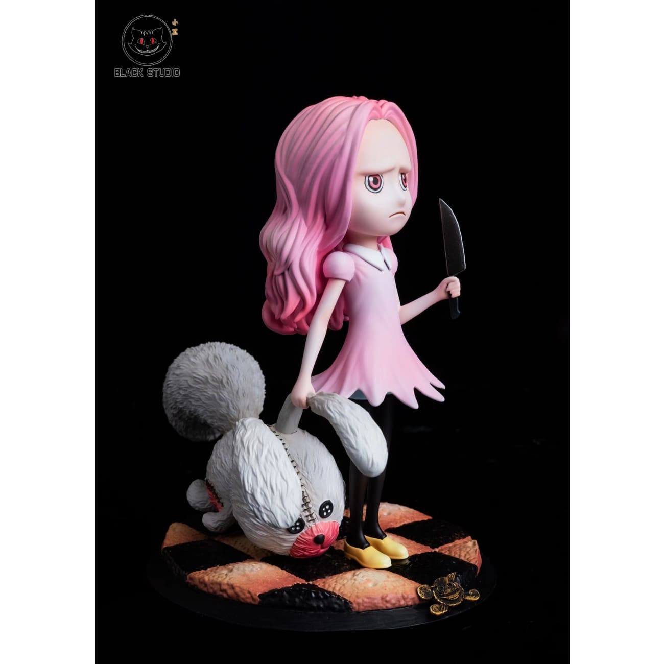 Black Studio - Charlotte Compote / Charlotte Anana