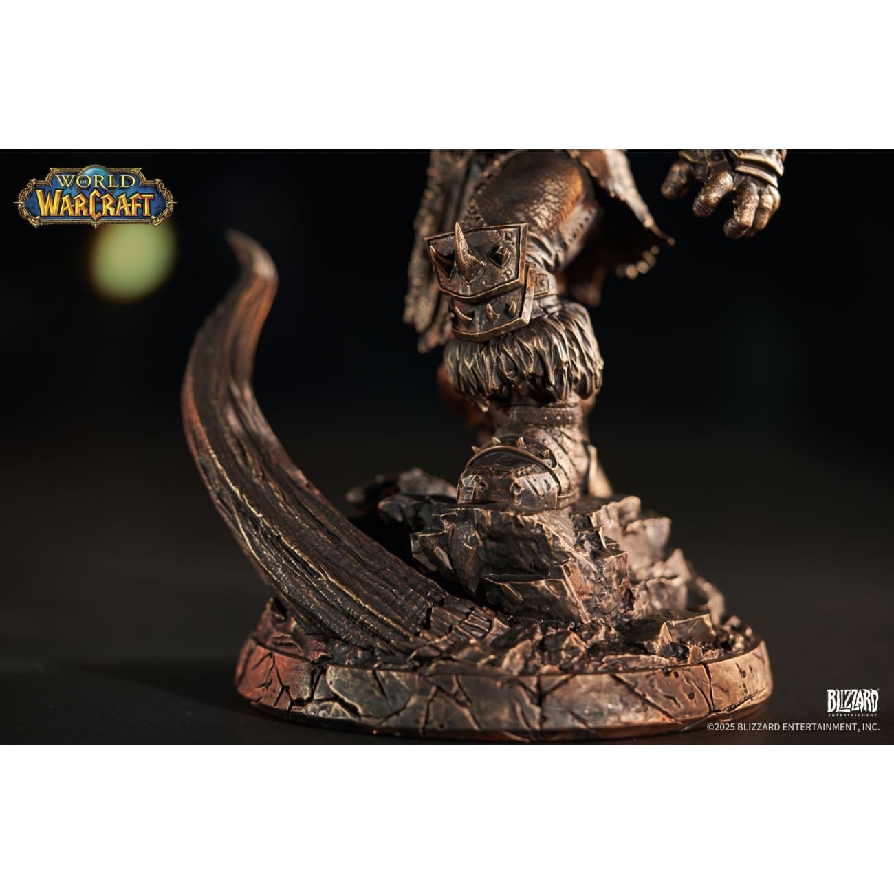 Blizzard Entertainment - Grommash Hellscream Bronze Edition BLZ006 [Licensed]
