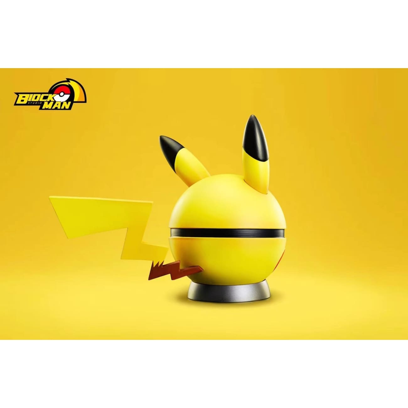 Block Man Studio - Pikachu Poke Ball