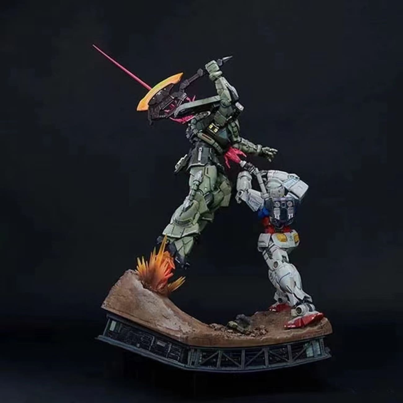 BN Figure DX - RX-78-2 Gundam VS Zaku