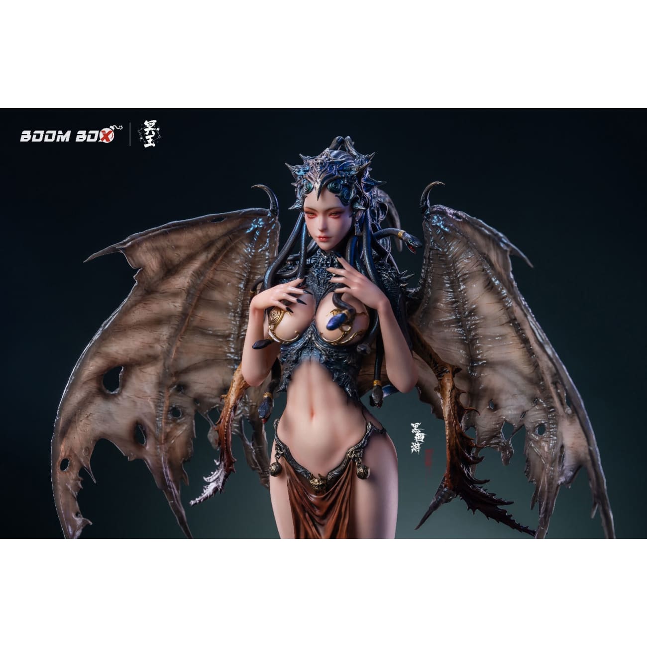 Boom Boox Studio x Hades Studio - Nine Headed Bug [Cast Off]