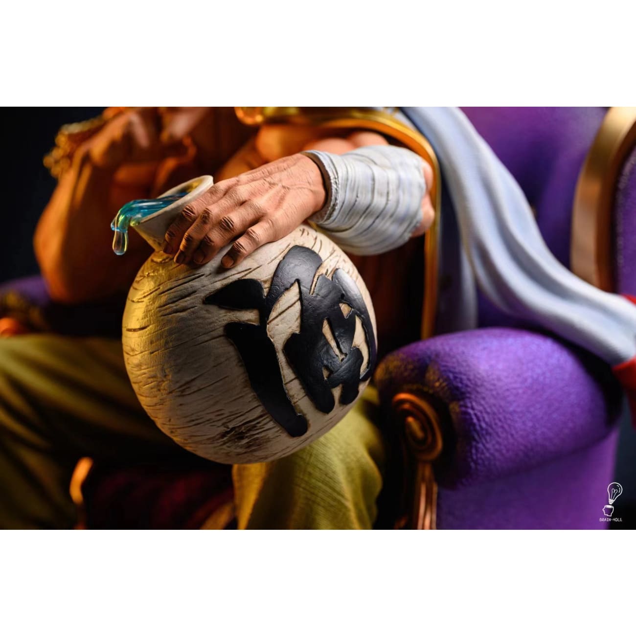 Brain Hole Studio - Sitting Whitebeard Edward Newgate