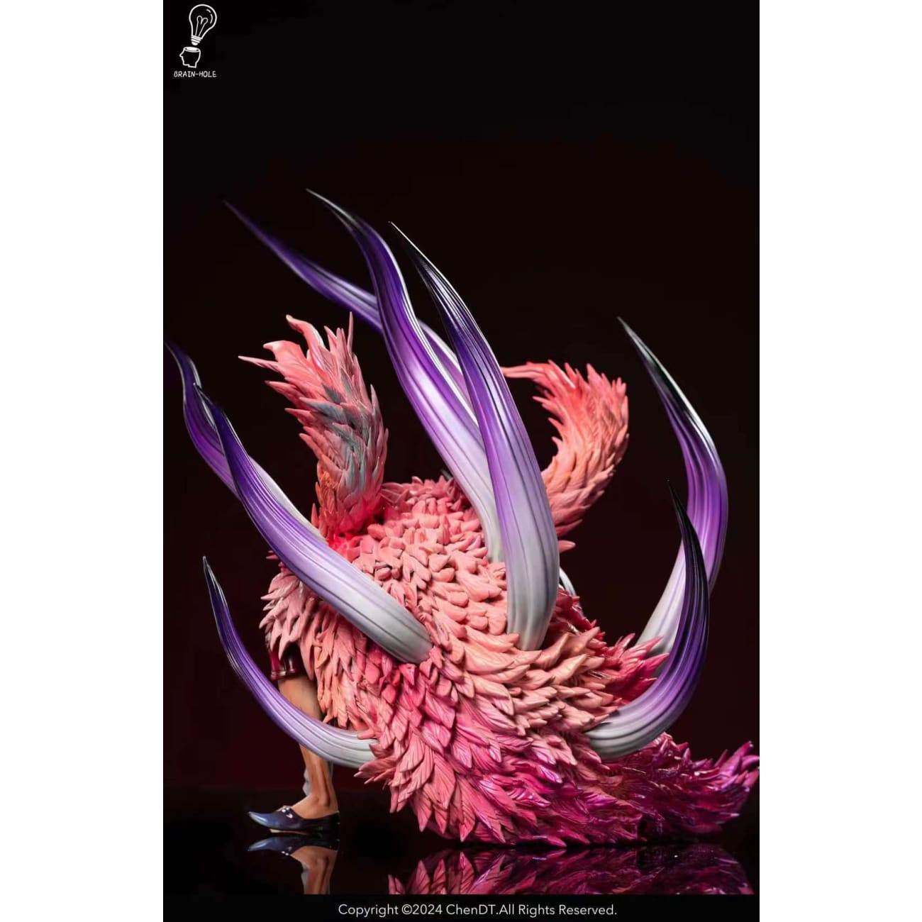 Brain Hole Studio - Squatting Donquixote Doflamingo