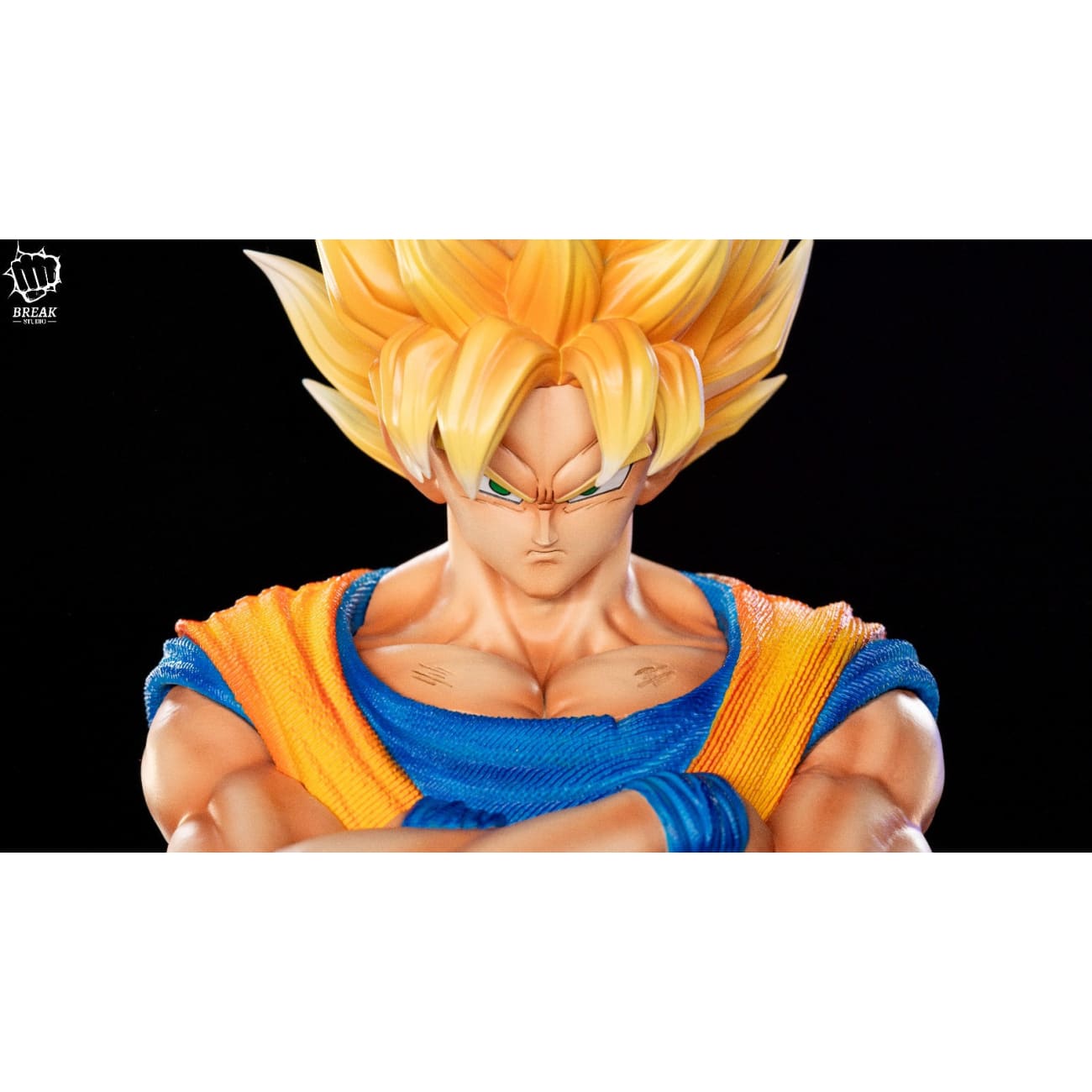 Break Studio - Hug Chest Son Goku [3 Variants]