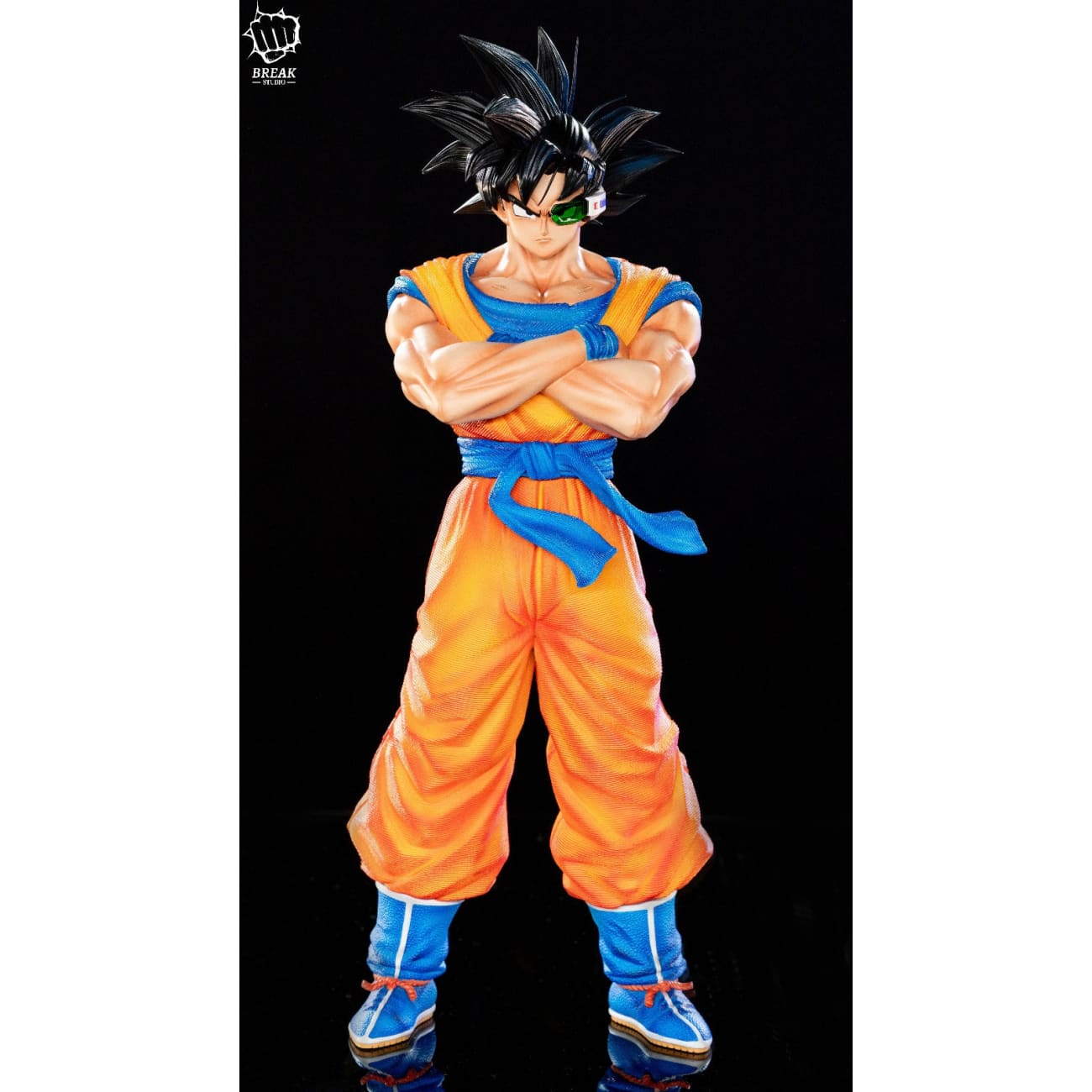 Break Studio - Hug Chest Son Goku [3 Variants]