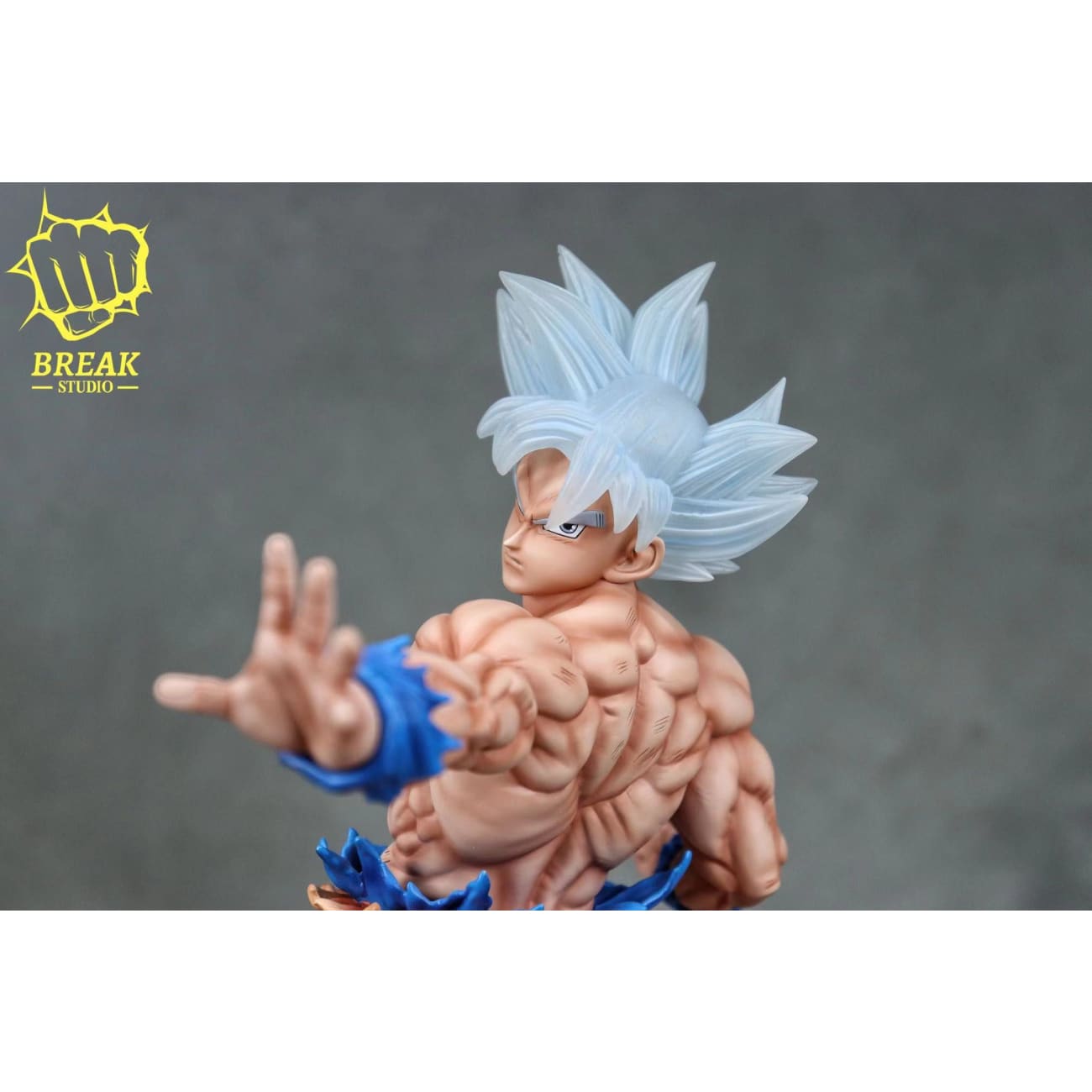 Break Studio - Son Goku Ultra Instinct
