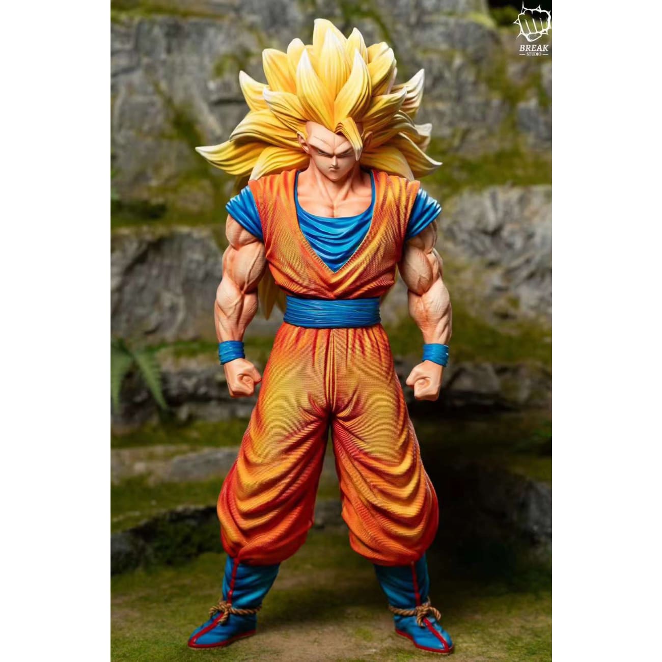 Break Studio - Standing Super Saiyan 3 Son Goku Drop Hand Ver.