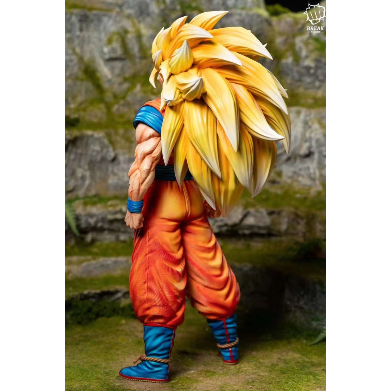 Break Studio - Standing Super Saiyan 3 Son Goku Drop Hand Ver.