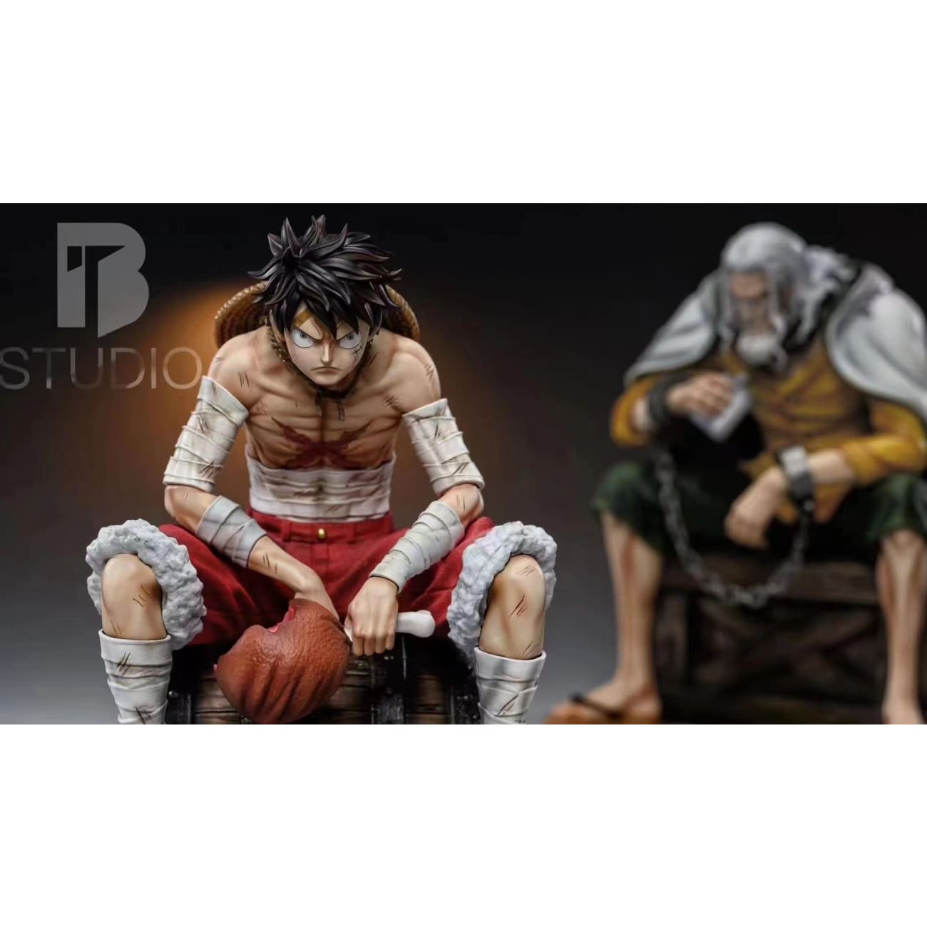 BT Studio - Monkey D Luffy Sitting 