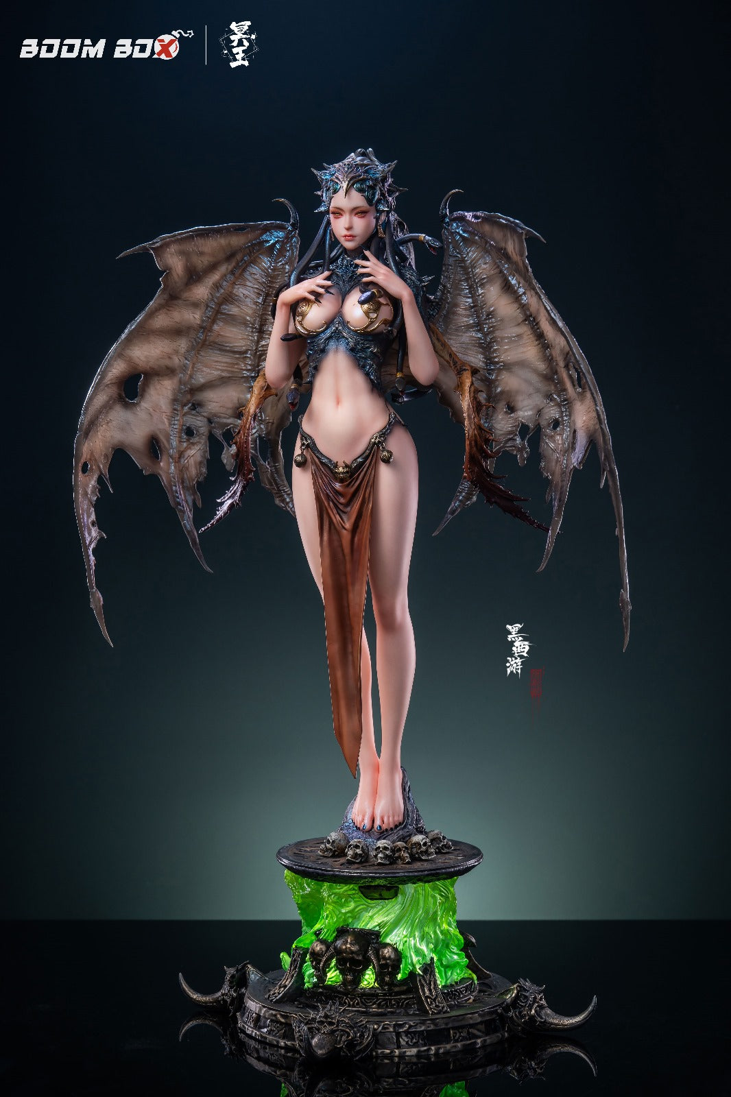 Boom Boox Studio x Hades Studio - Nine Headed Bug [Cast Off]