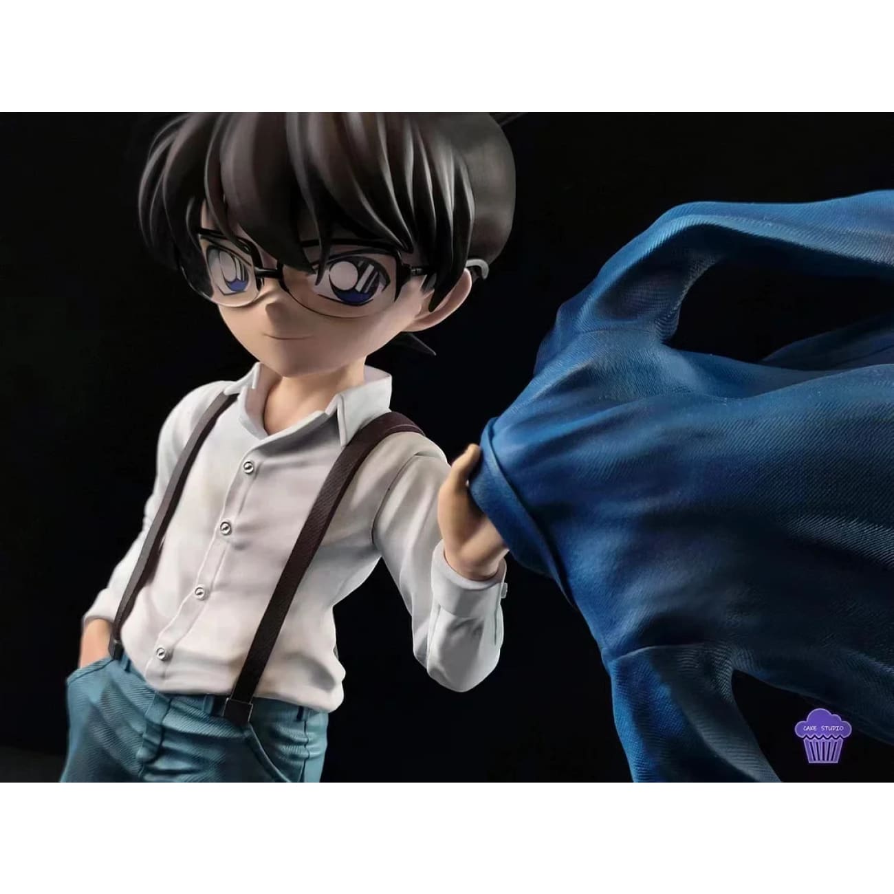 Cake Studio - Throwing Off Clothes Conan Edogawa