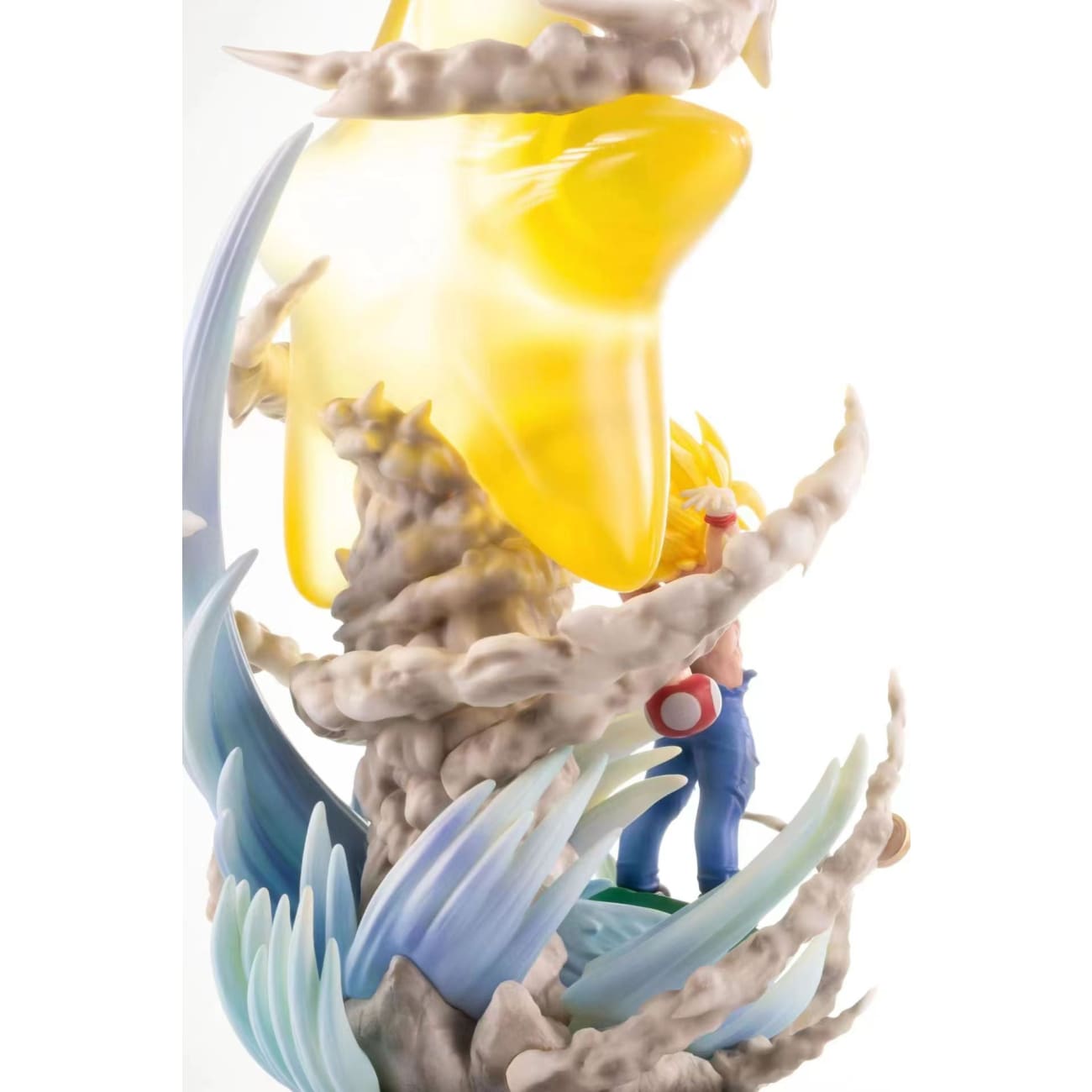 Chao She Studio - Mario Cosplay Spirit Bomb Son Goku