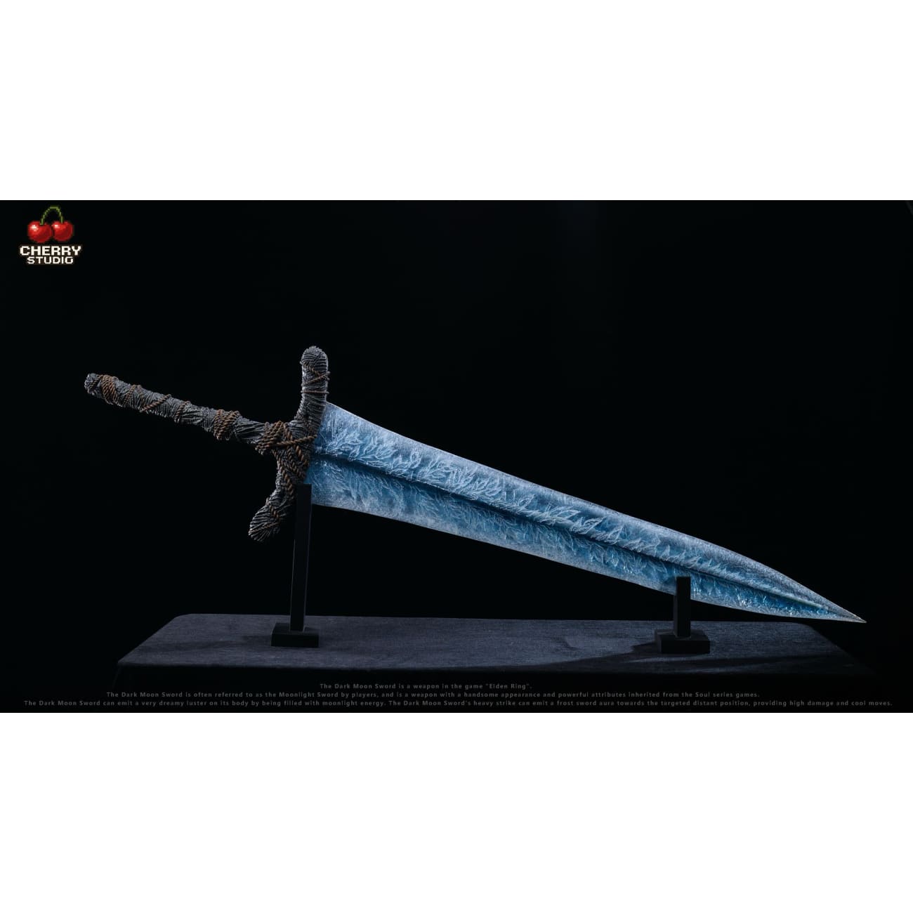 Cherry Studio - Dark Moon Greatsword [2 Variants]