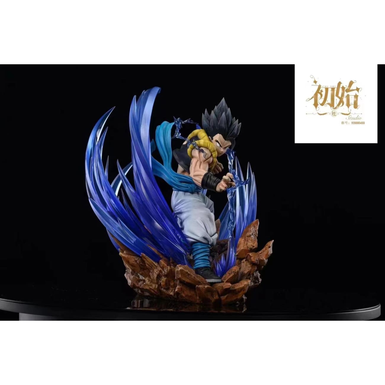 ChuShiShe Studio - Super Saiyan Blue Gogeta