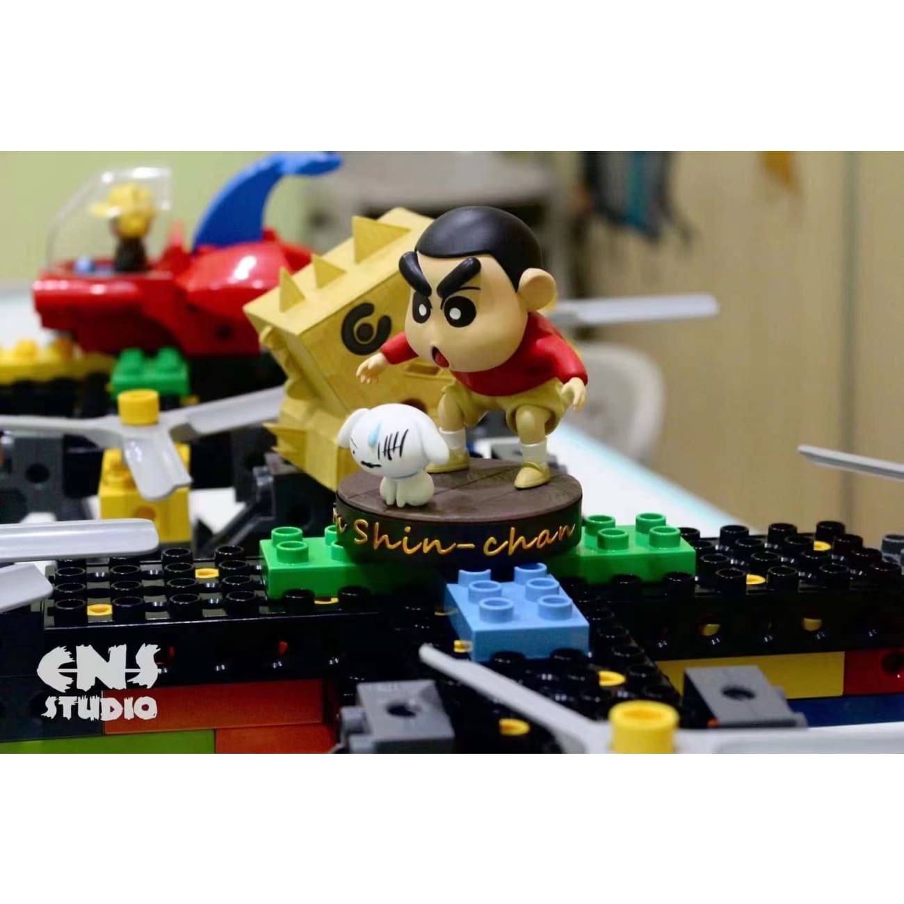 Crayon Studio - Shin Chan cosplay Carton Dinosaur