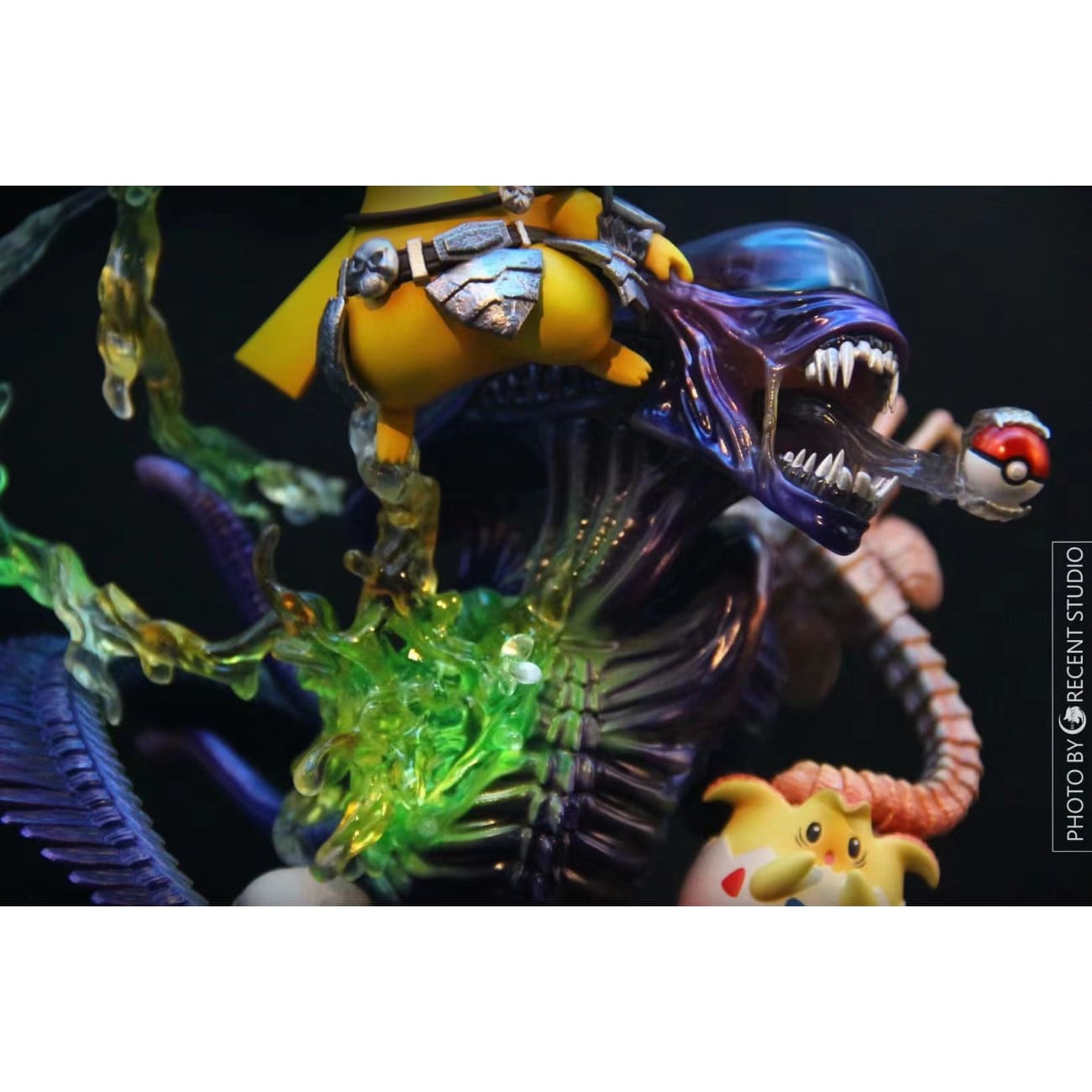 Crescent Studio - Pikachu cosplay Alien Togepi