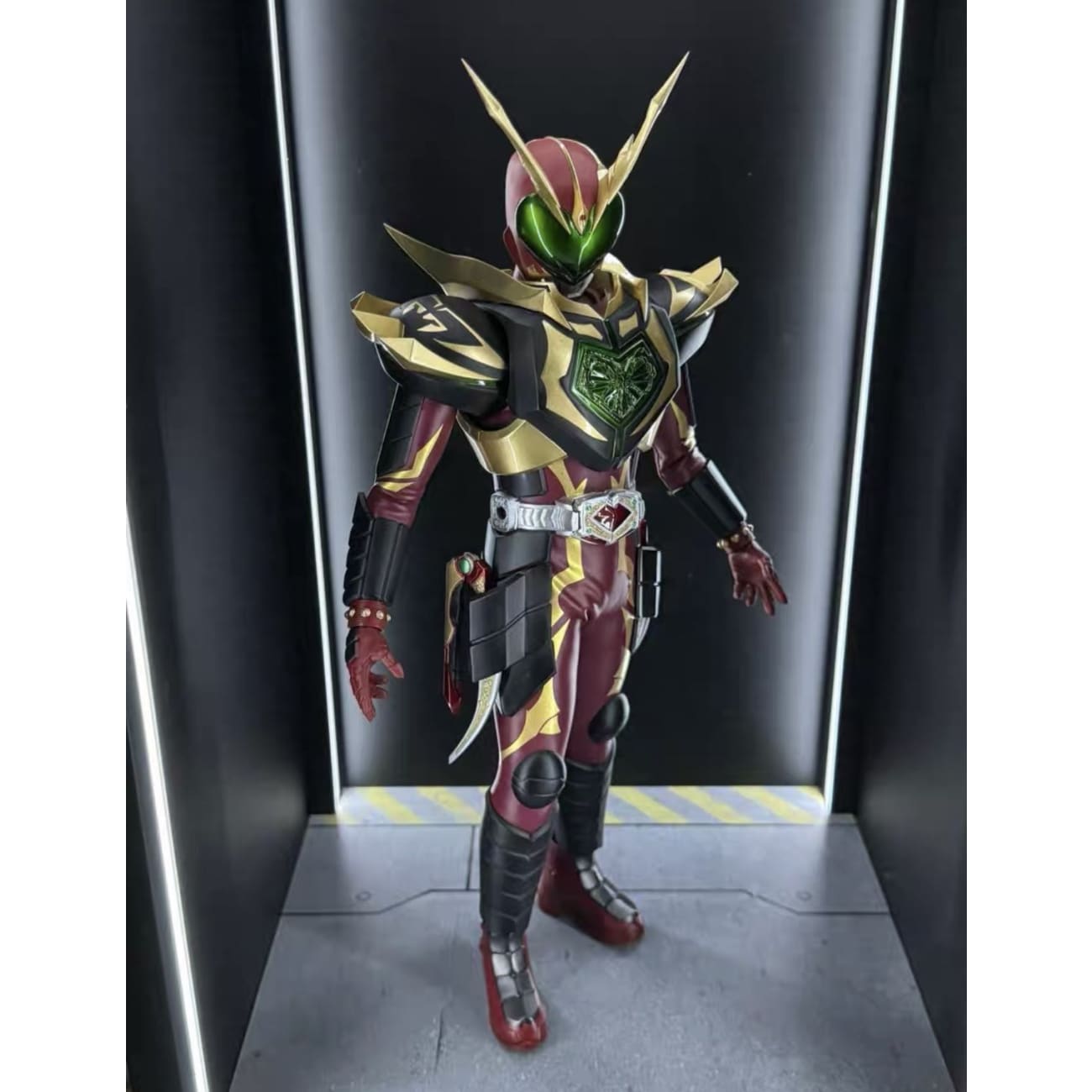 Custom Made Studio - Kamen Rider Chalice [2 Variants]
