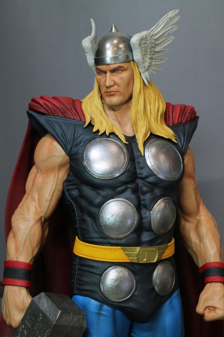 Arkham Studio - Alex Ross Style Thor [1/4 scale]