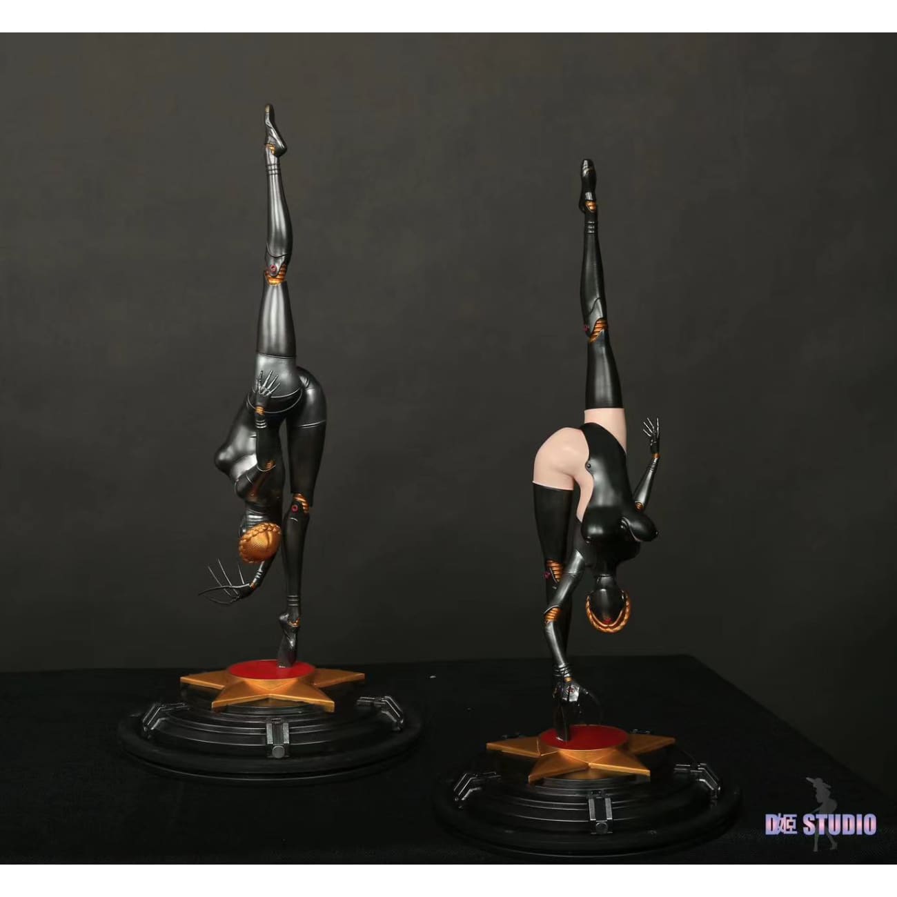 D-Ji Studio - Left [4 Variants]